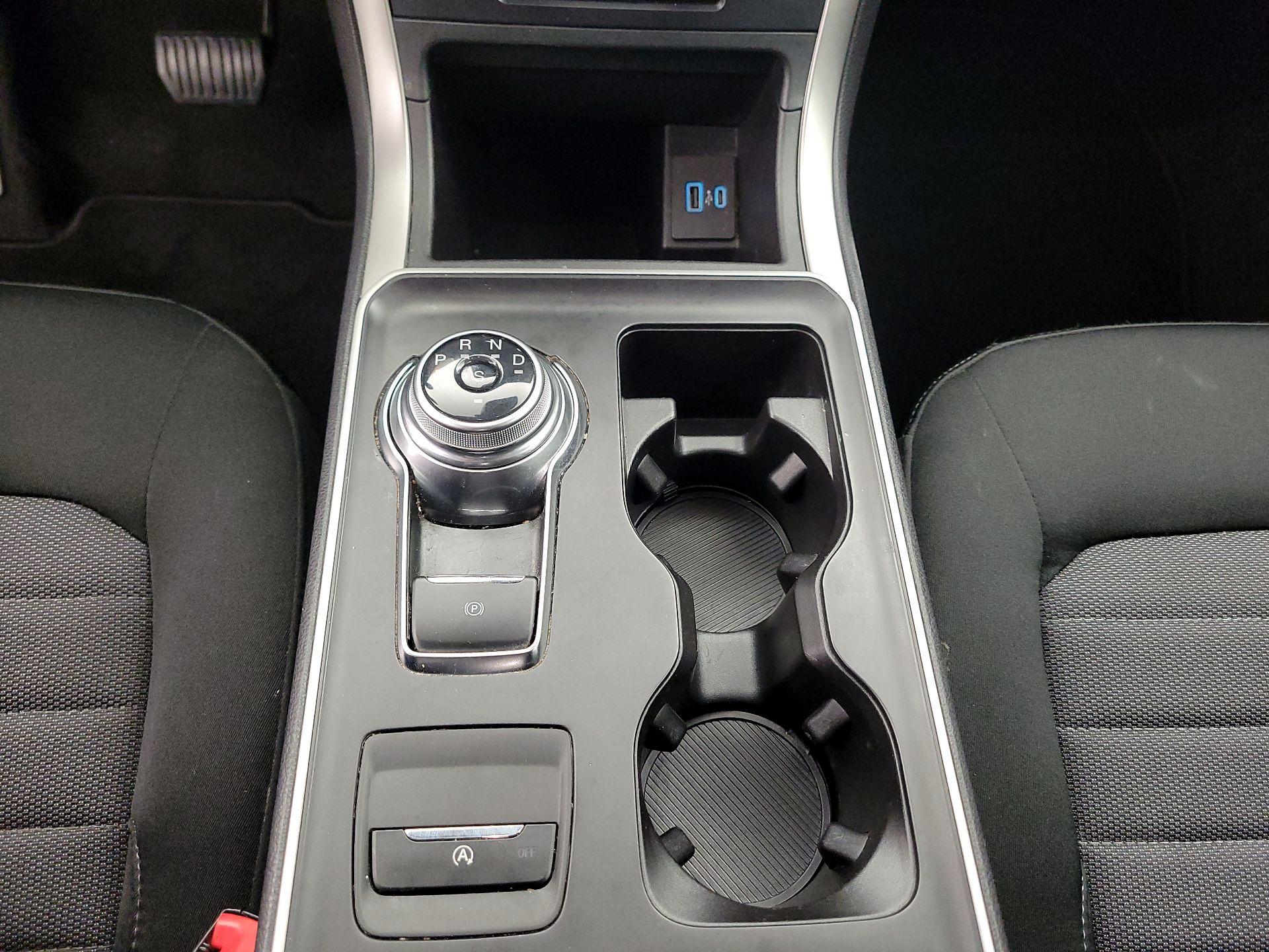 Thumbnail: 2023 Ford Edge - 17