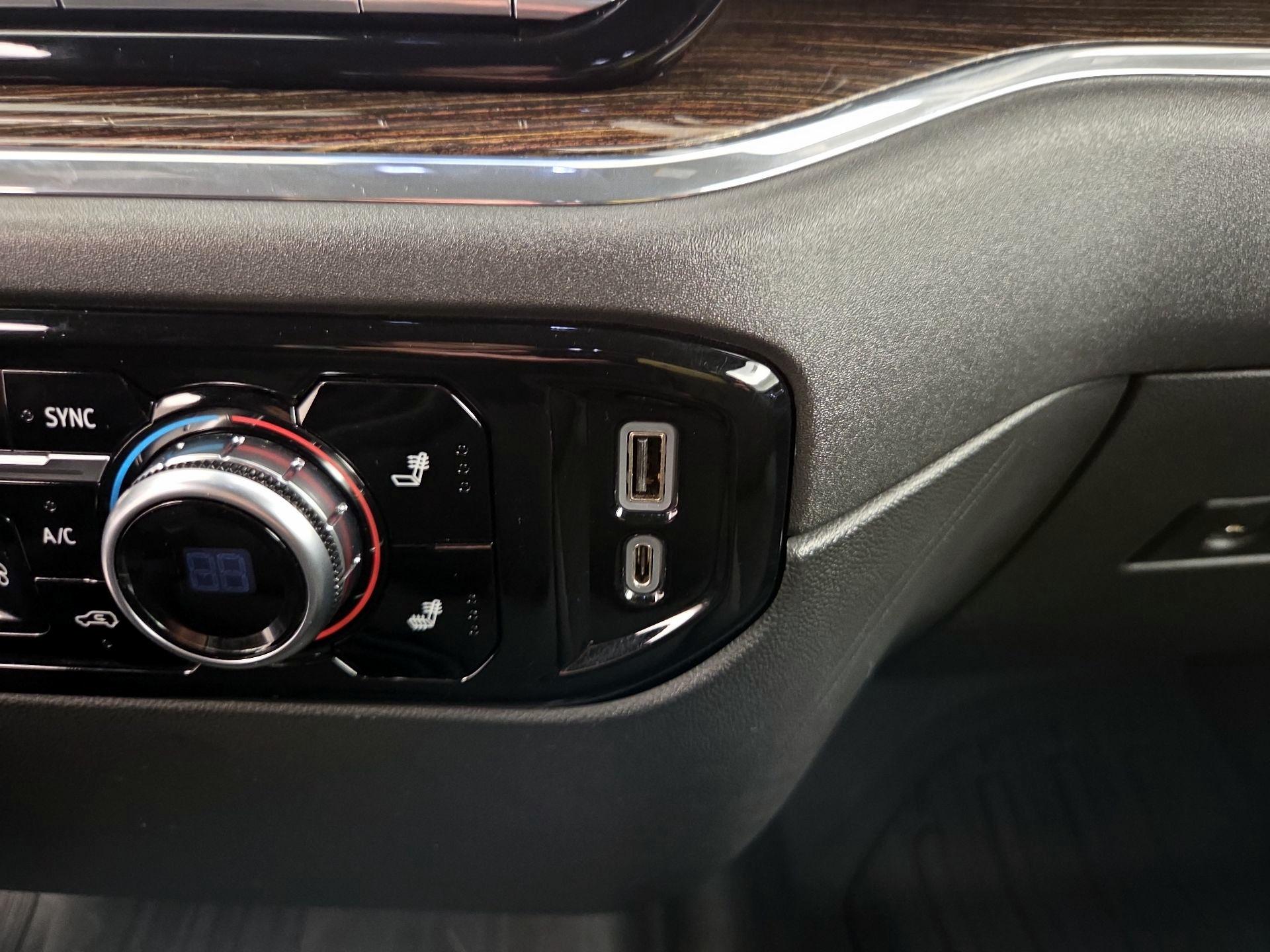 Thumbnail: 2022 GMC Sierra 1500 - 18