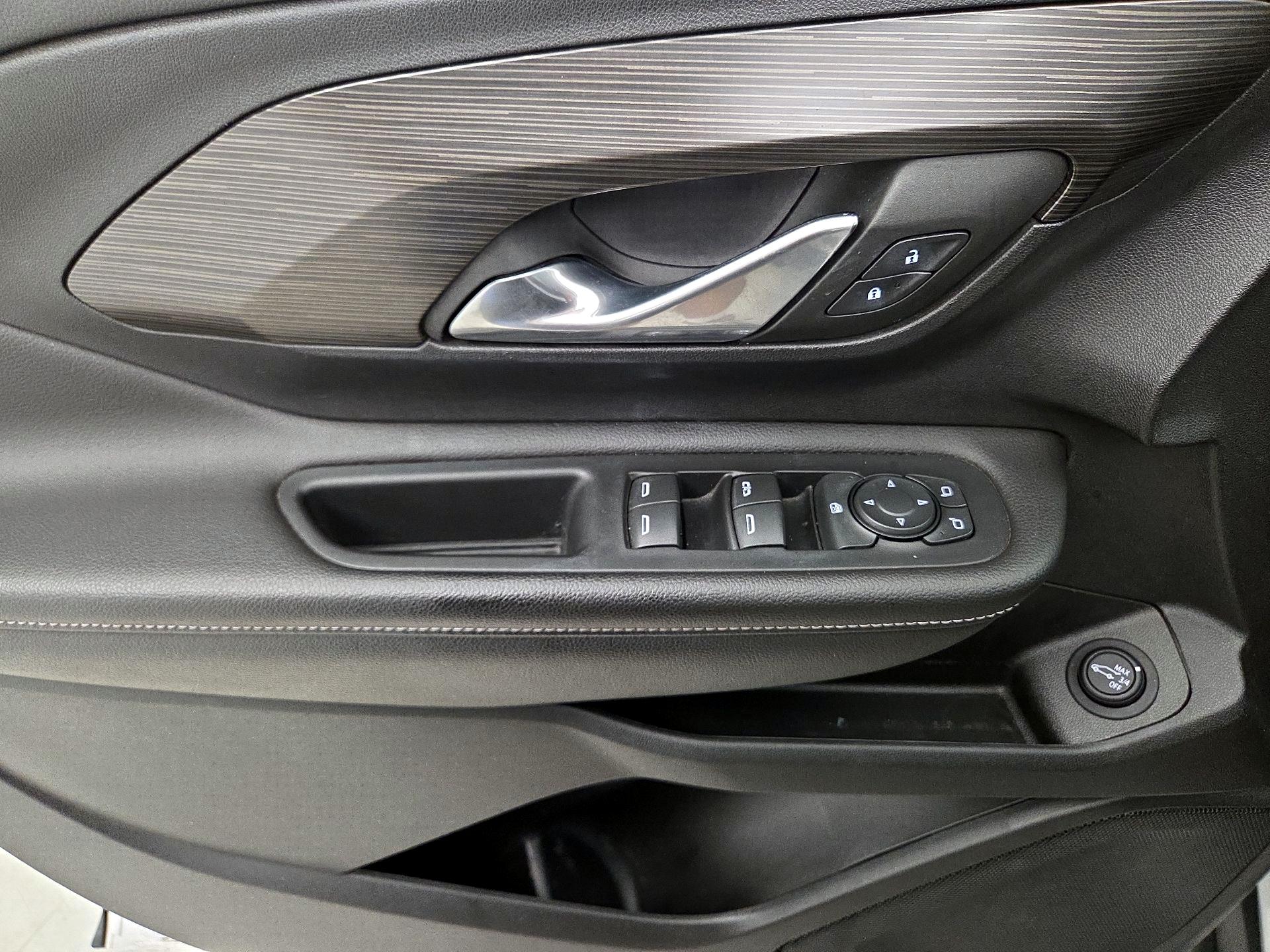 Thumbnail: 2022 GMC Terrain - 12