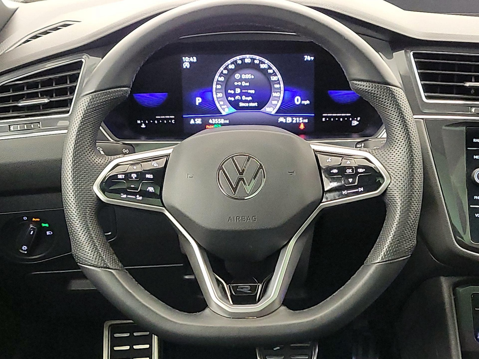 2022 Volkswagen Tiguan SE R-LINE BLACK - Photo 11