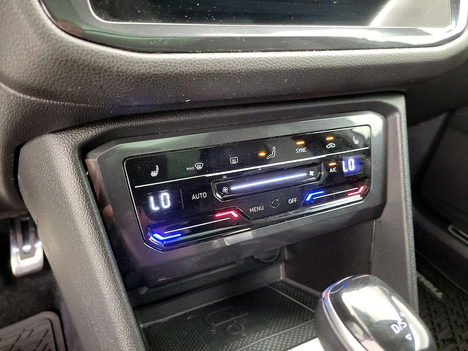 2022 Volkswagen Tiguan SE R-LINE BLACK - Photo 17