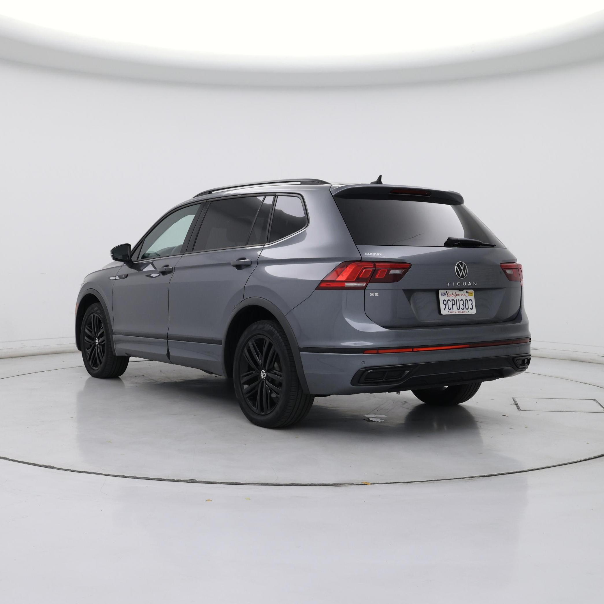 Thumbnail: 2022 Volkswagen Tiguan - 2