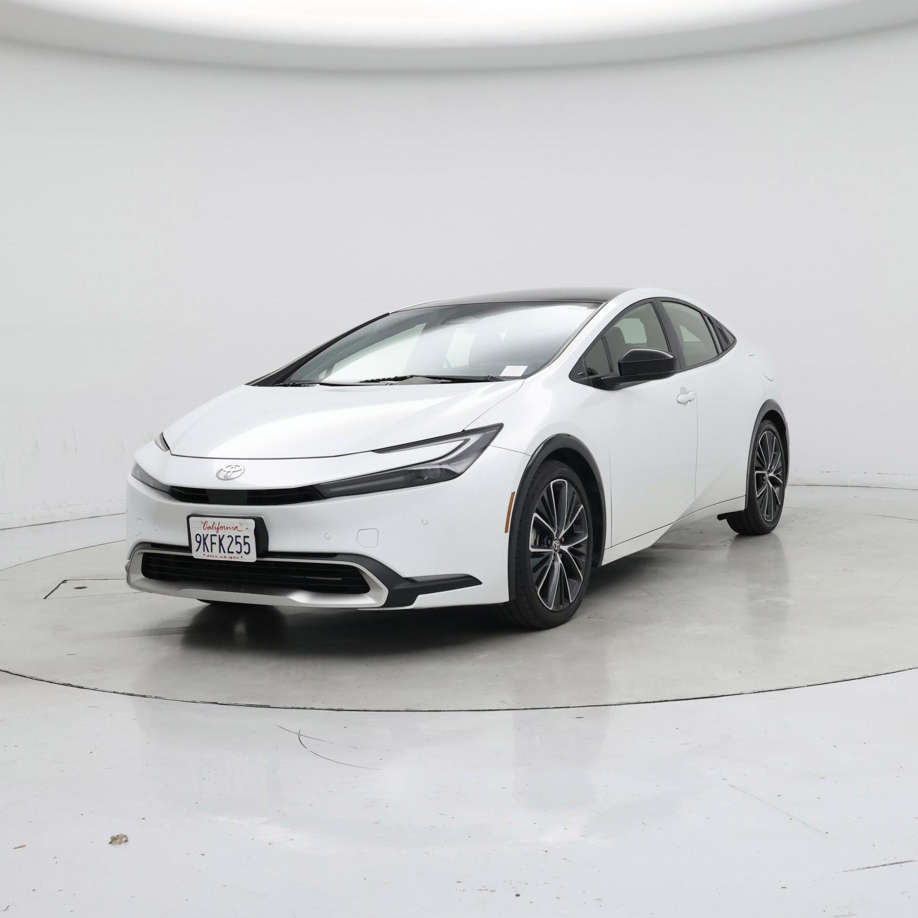 Thumbnail: 2024 Toyota Prius - 4