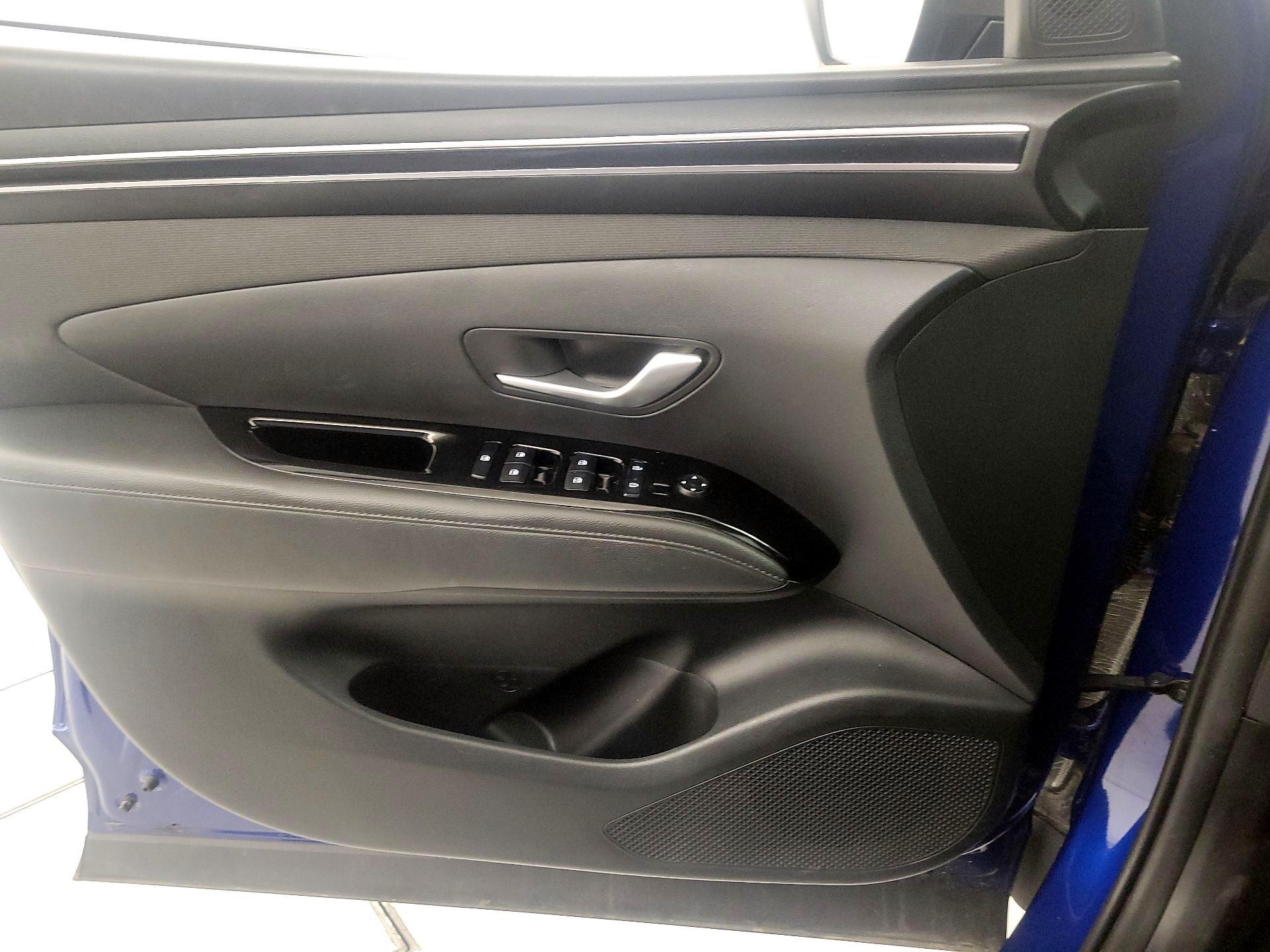 Thumbnail: 2022 Hyundai Tucson - 12