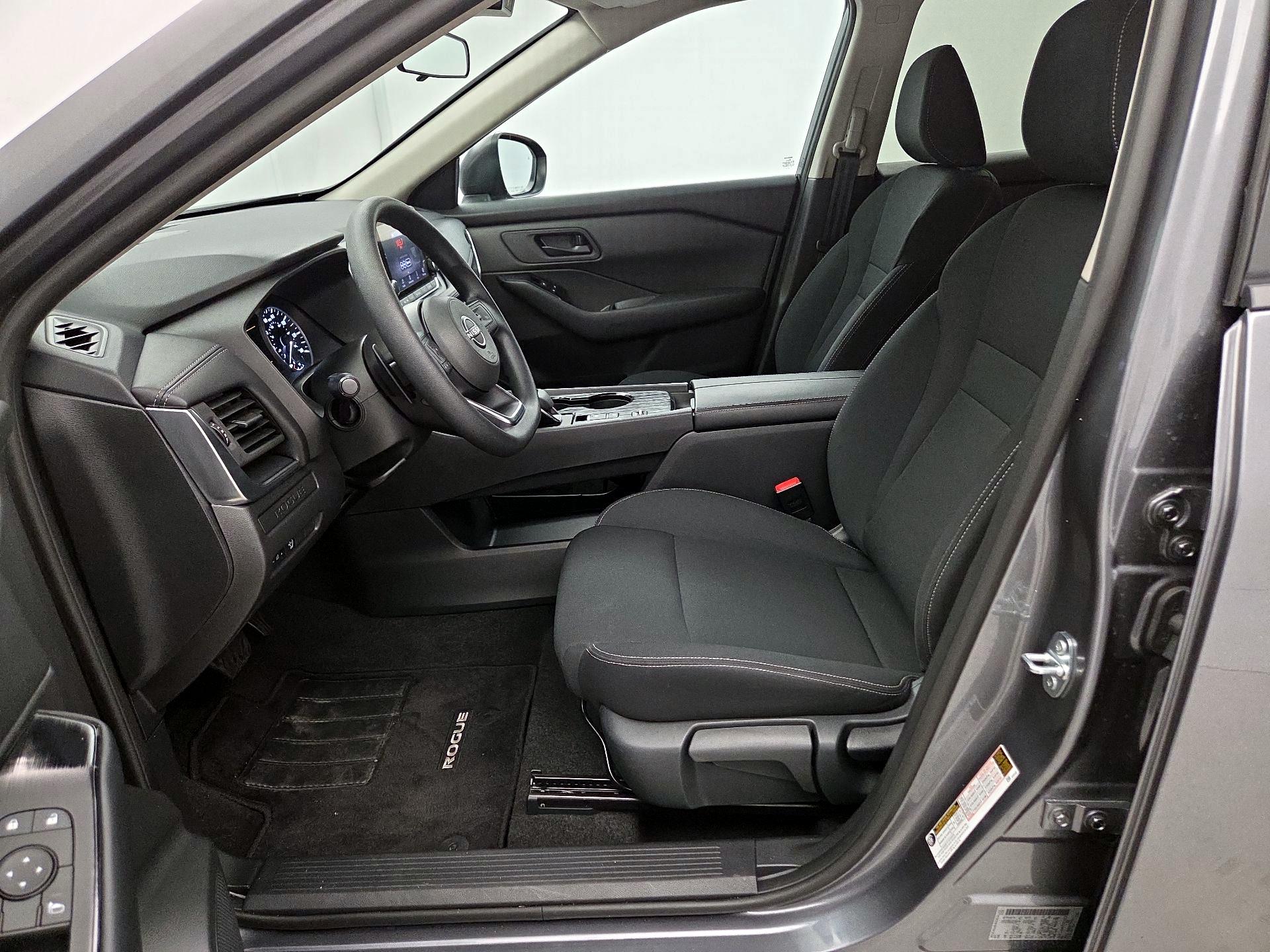Thumbnail: 2024 Nissan Rogue - 11