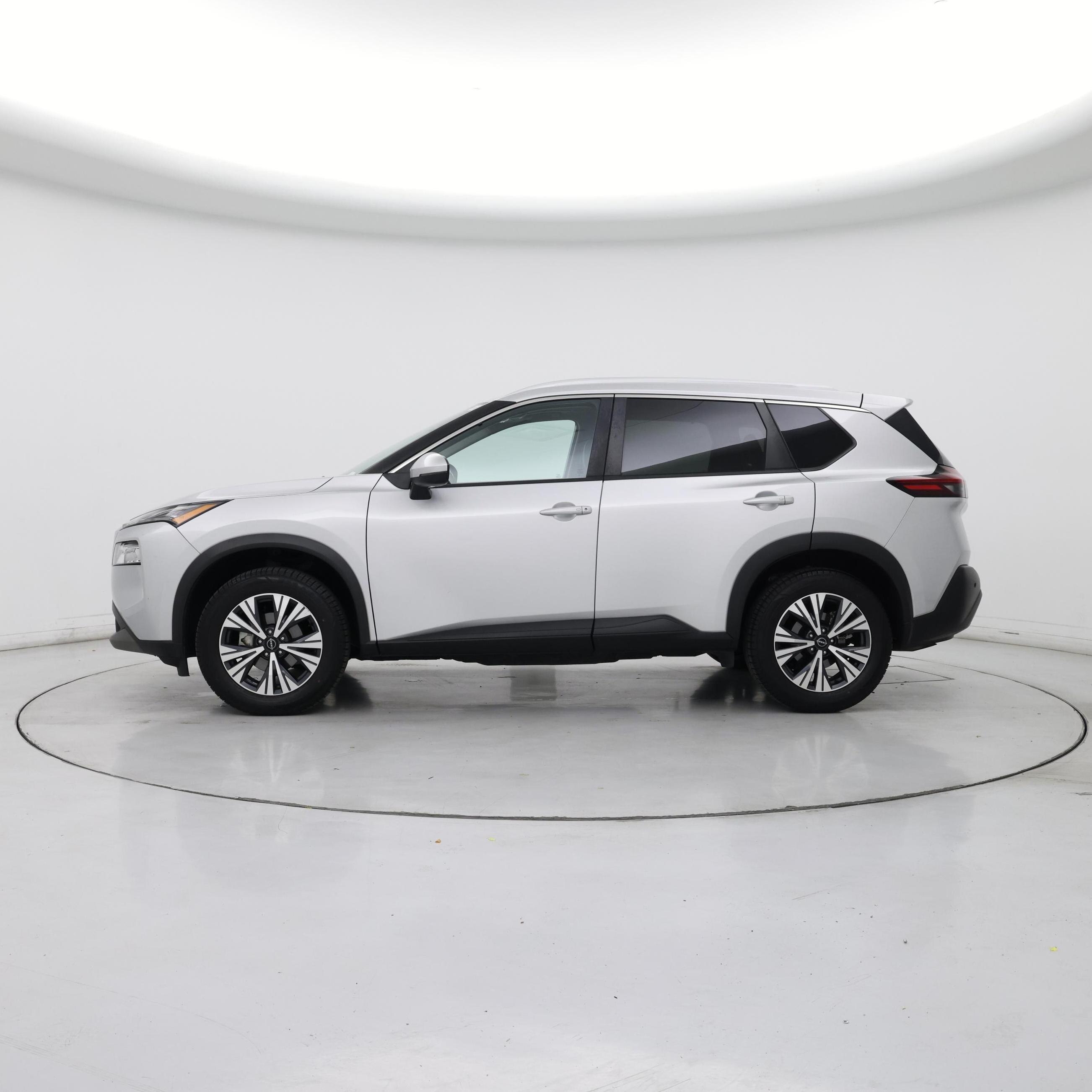 Thumbnail: 2022 Nissan Rogue - 3