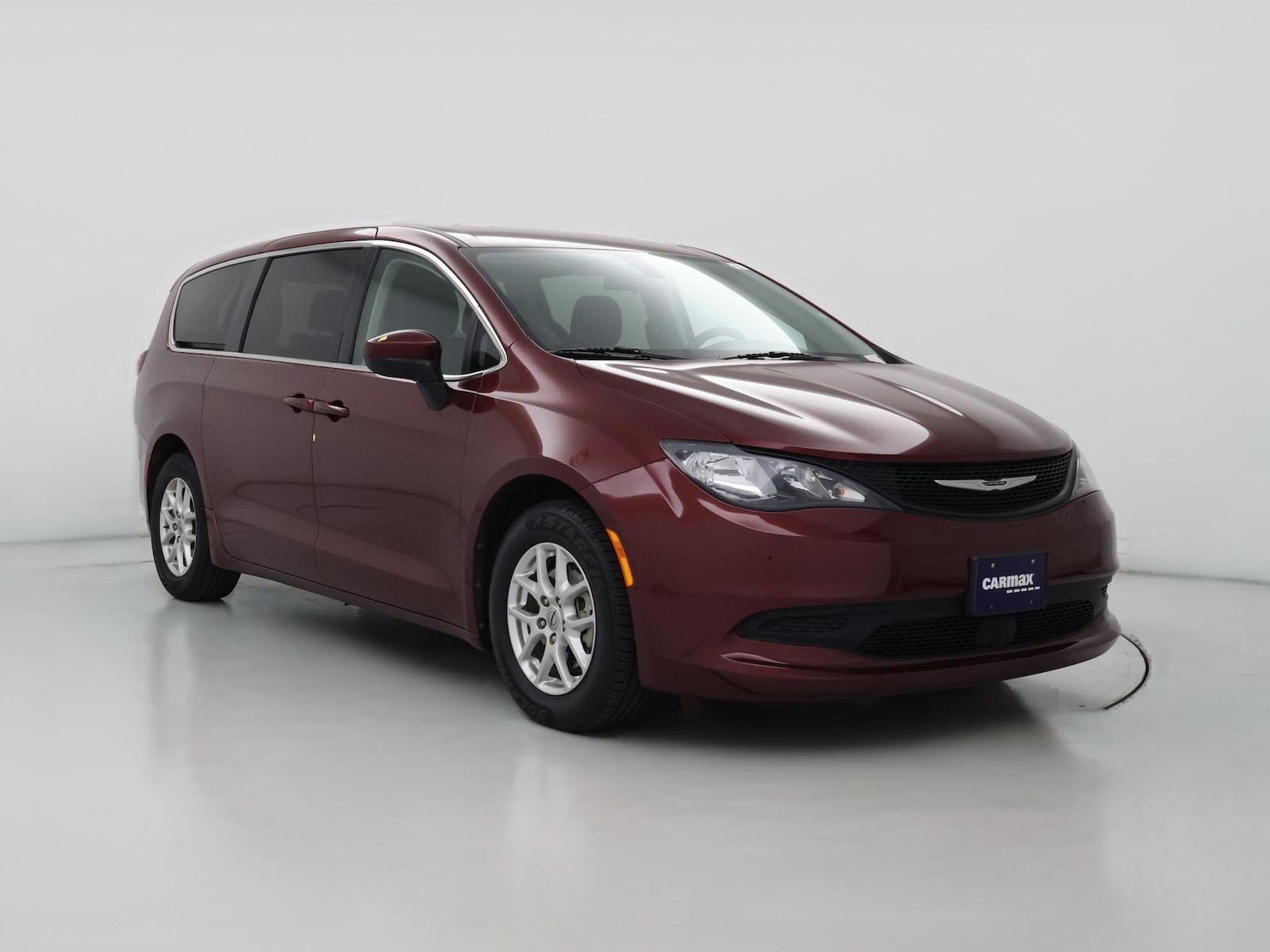 2022 Chrysler Voyager