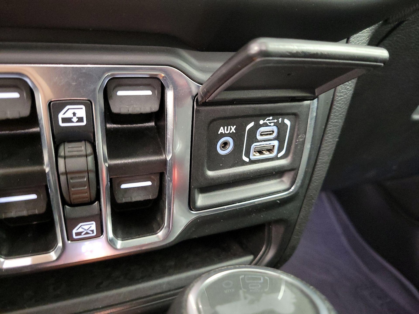 2023 Jeep Wrangler 4xe Willys 4XE - Photo 19
