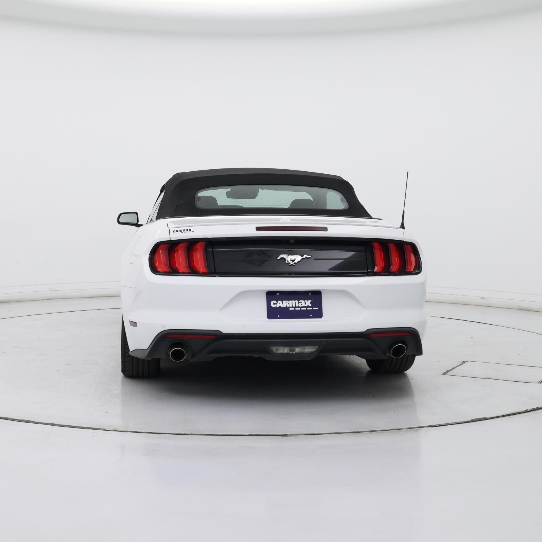 Thumbnail: 2023 Ford Mustang - 6