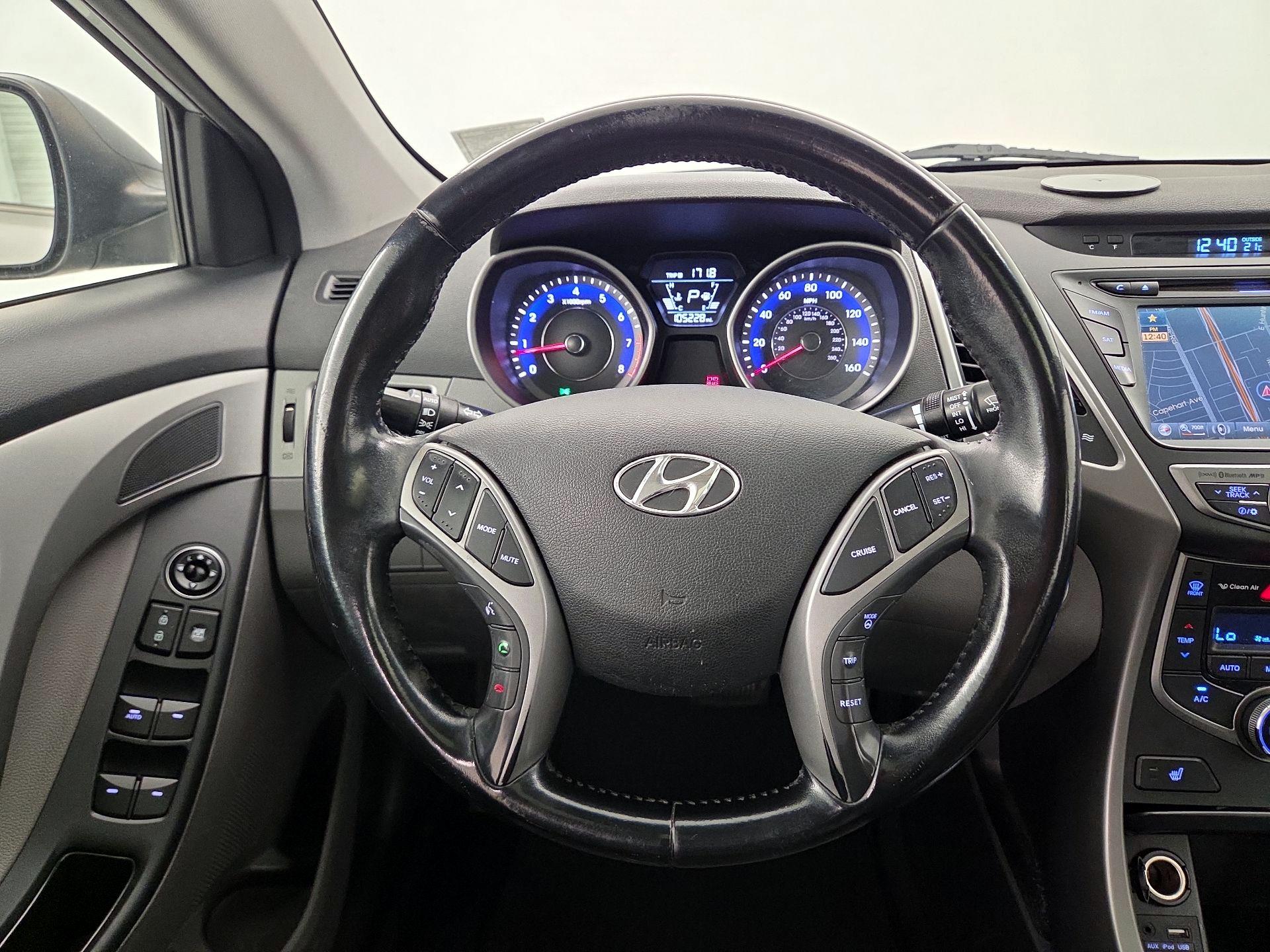 Thumbnail: 2015 Hyundai Elantra - 10