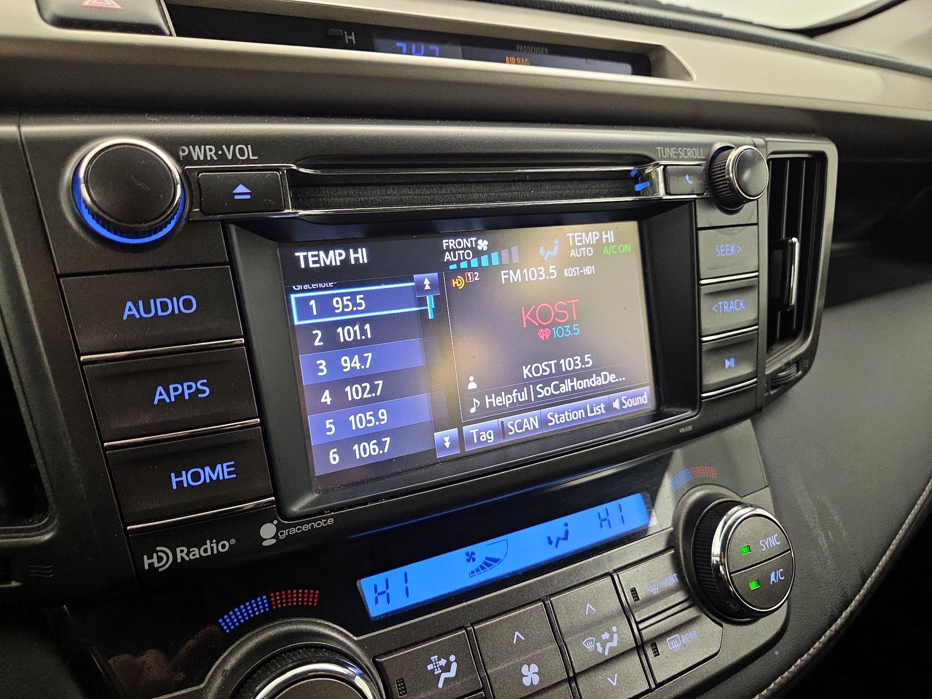 Thumbnail: 2015 Toyota RAV4 - 15