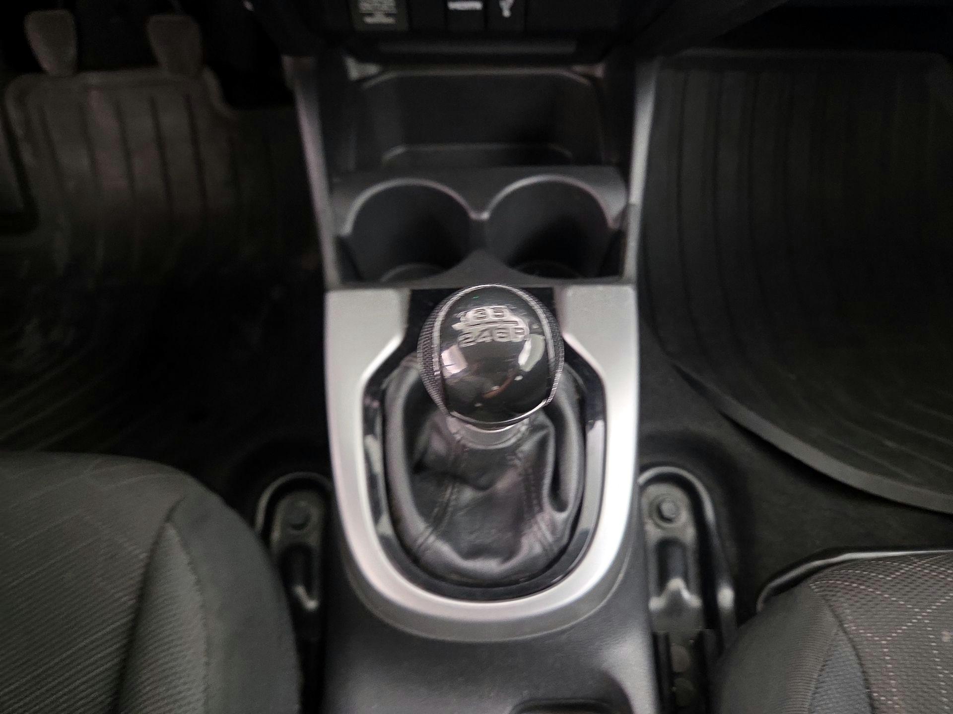 Thumbnail: 2017 Honda Fit - 17