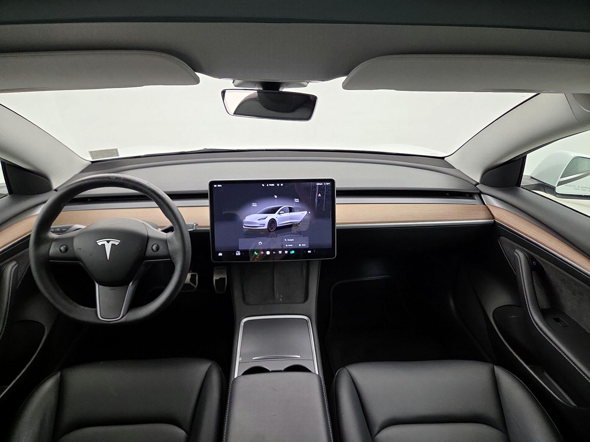 Thumbnail: 2023 Tesla Model 3 - 9