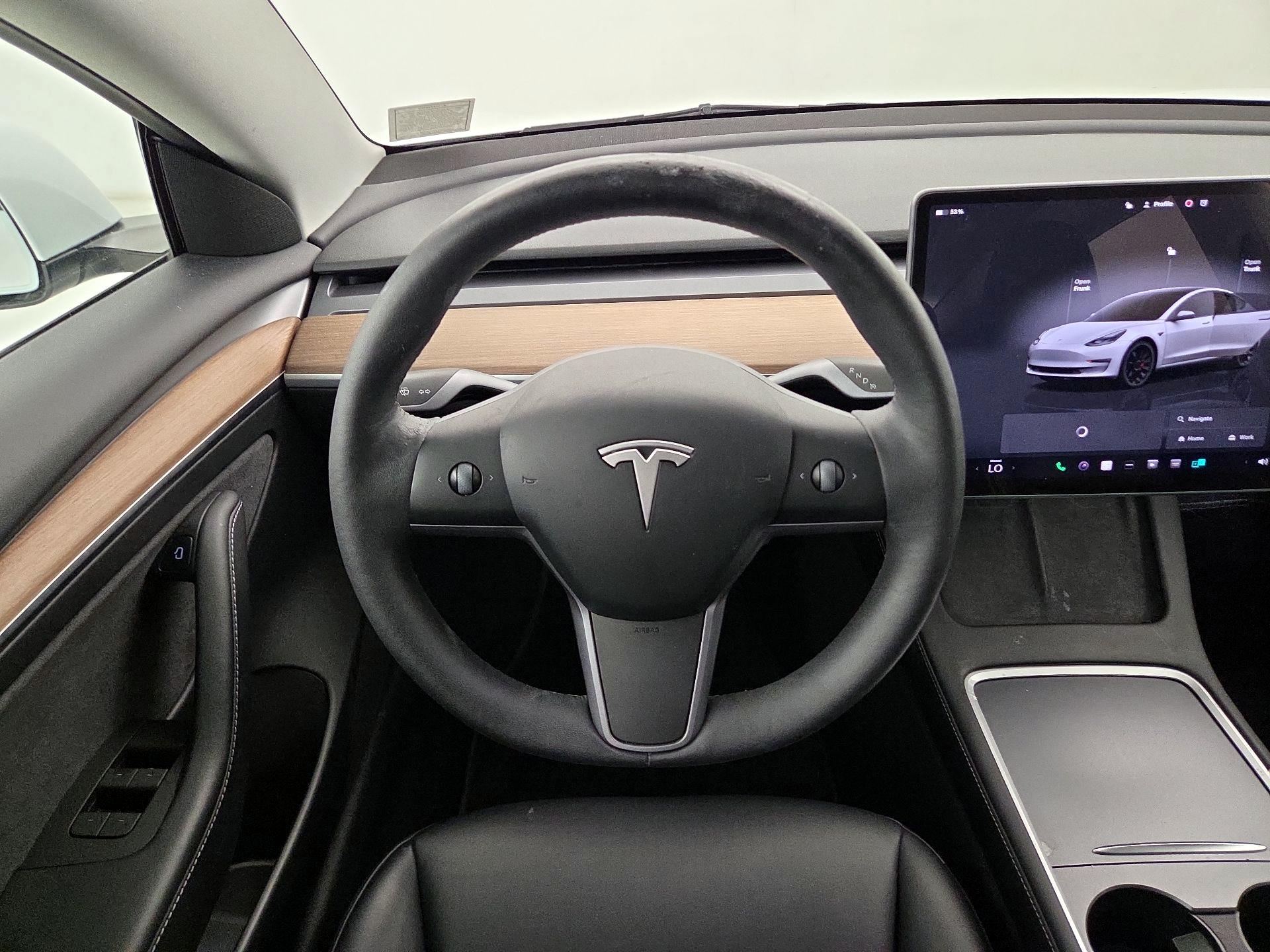 Thumbnail: 2023 Tesla Model 3 - 10