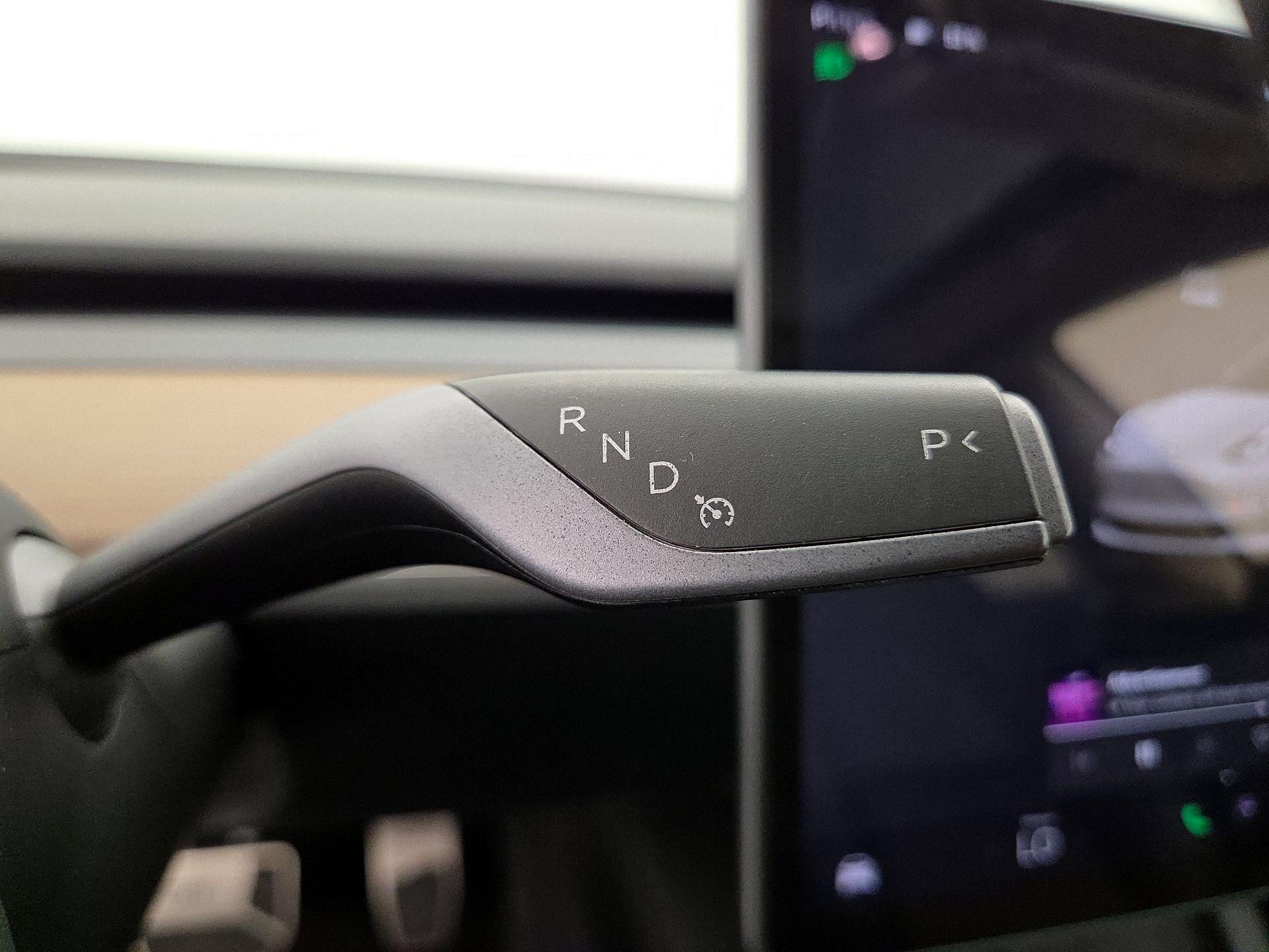 Thumbnail: 2023 Tesla Model 3 - 17