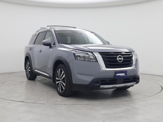 Gray 2025 Nissan Pathfinder Platinum FWD SUV / Crossover Front-Wheel Drive Automatic