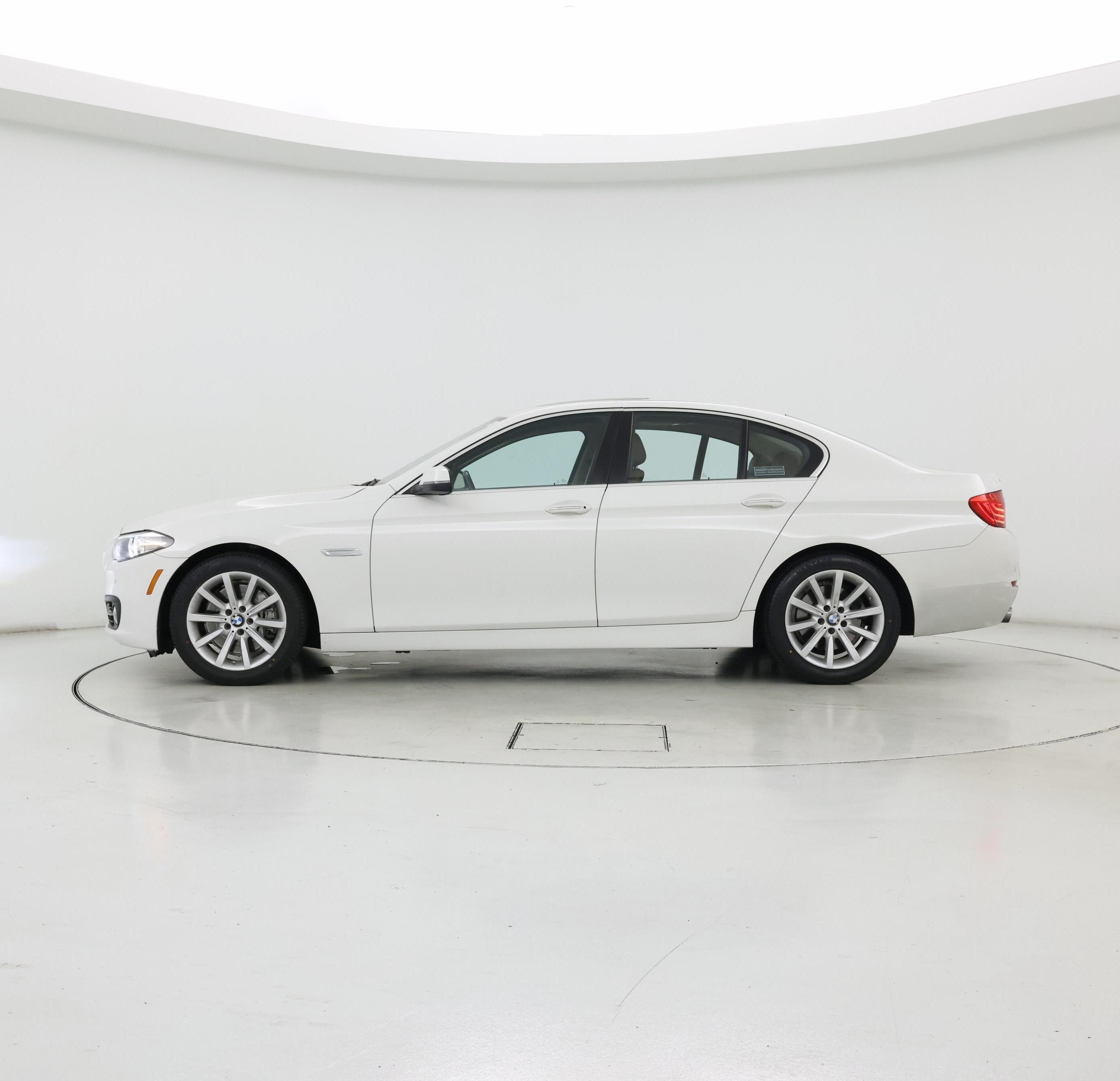 Thumbnail: 2015 BMW 5 Series - 3