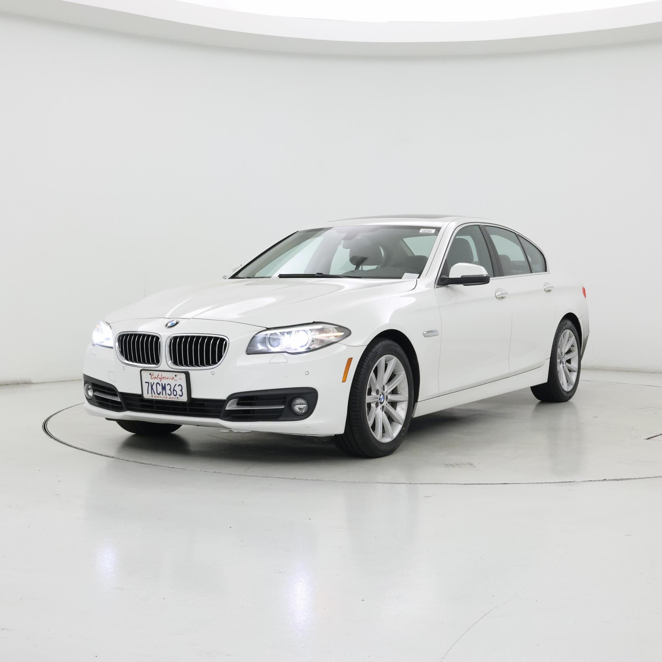 Thumbnail: 2015 BMW 5 Series - 4