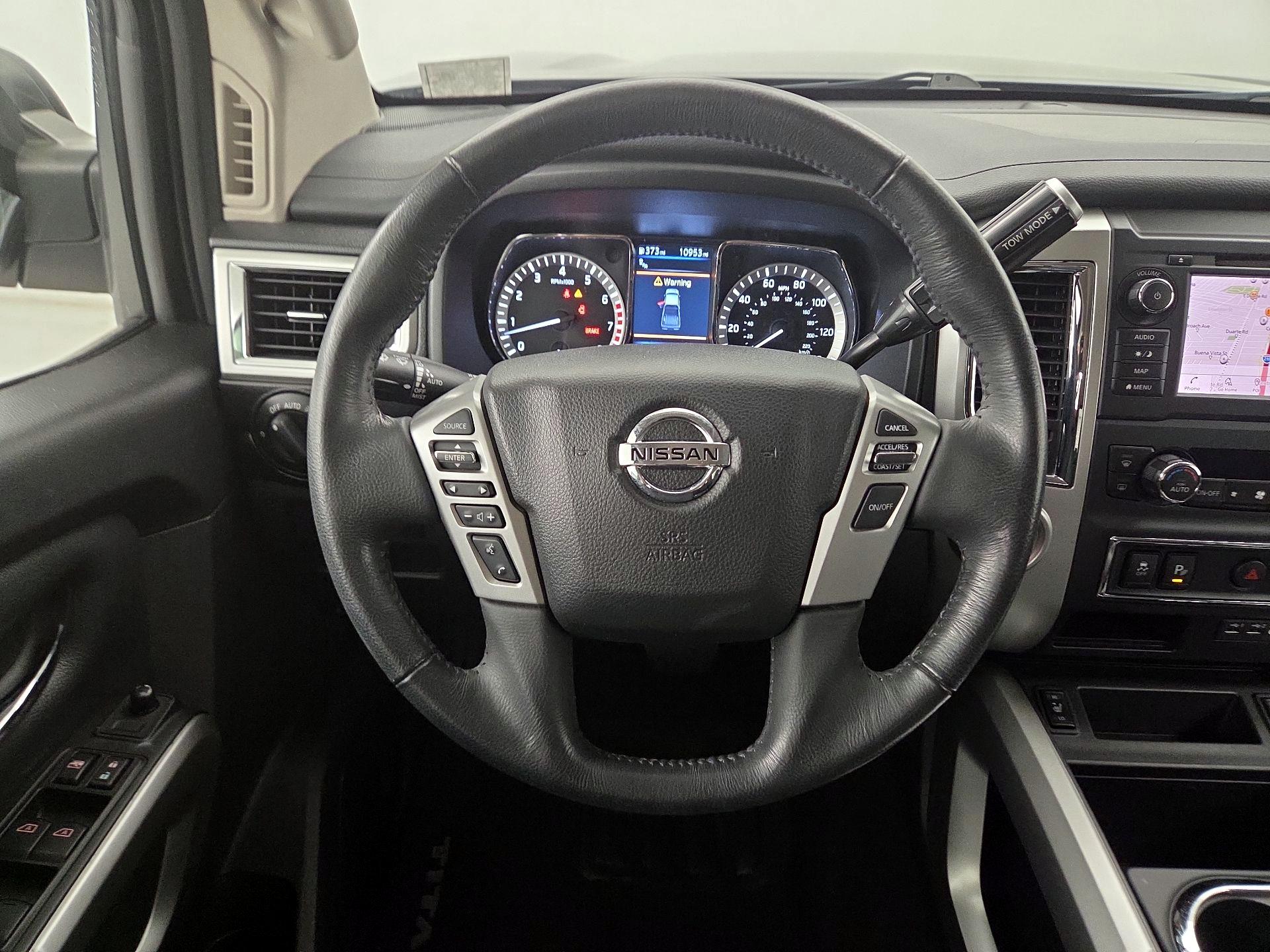Thumbnail: 2019 Nissan Titan - 10
