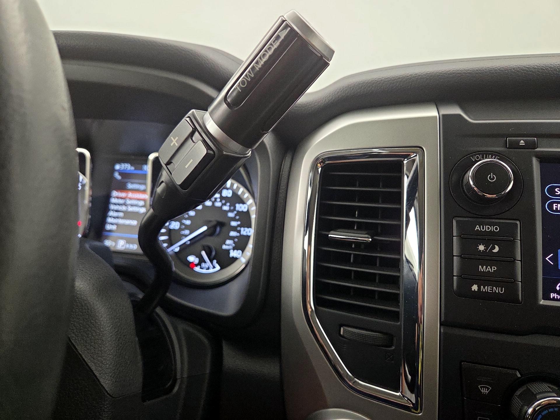 Thumbnail: 2019 Nissan Titan - 18