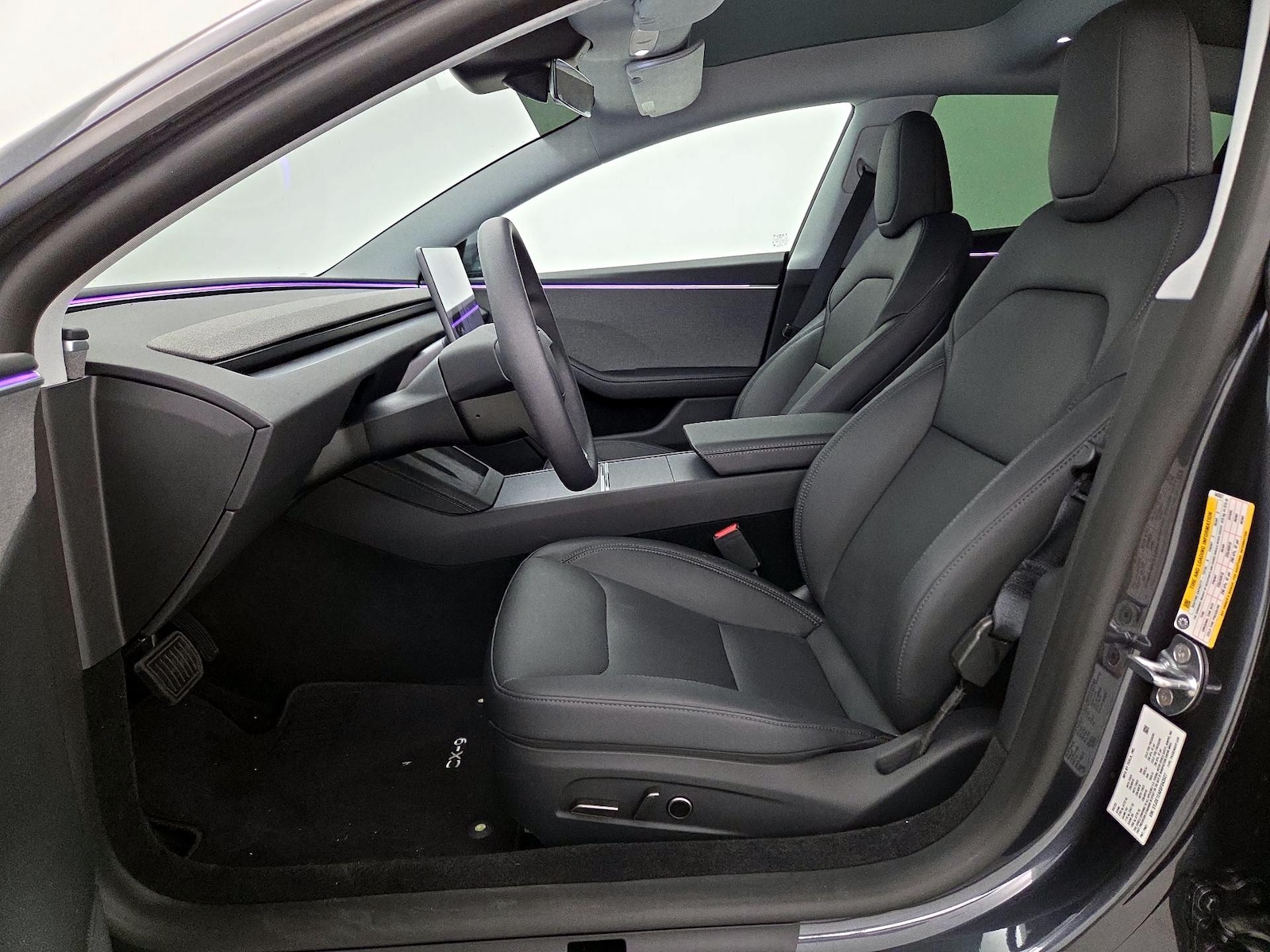2025 Tesla Model 3 Long Range - Photo 12