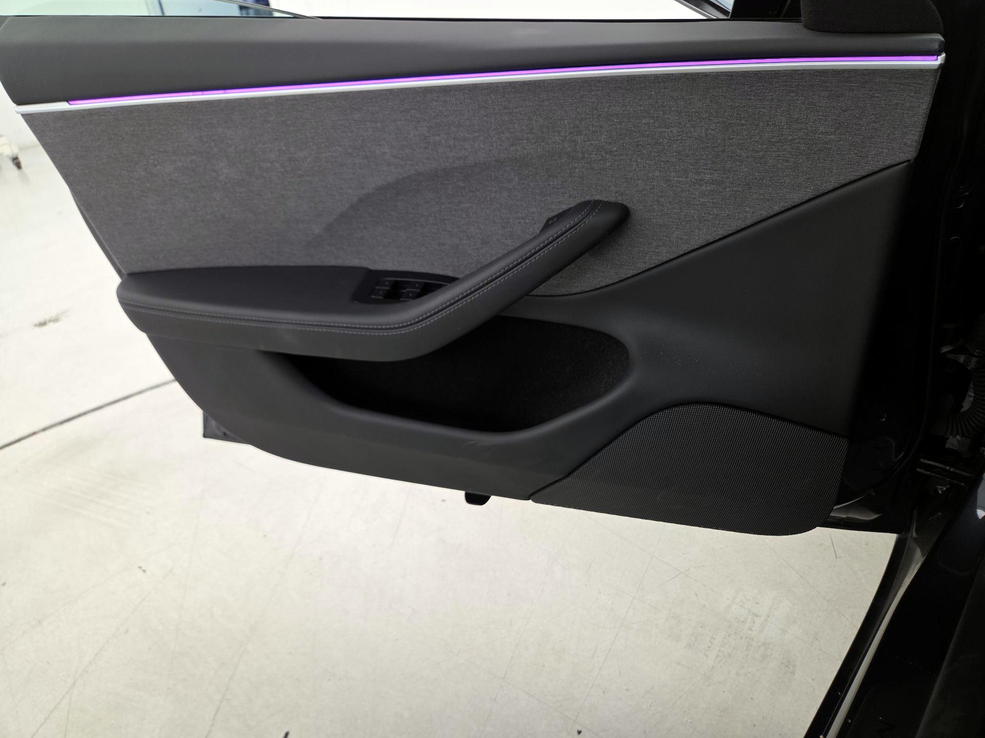Thumbnail: 2025 Tesla Model 3 - 12