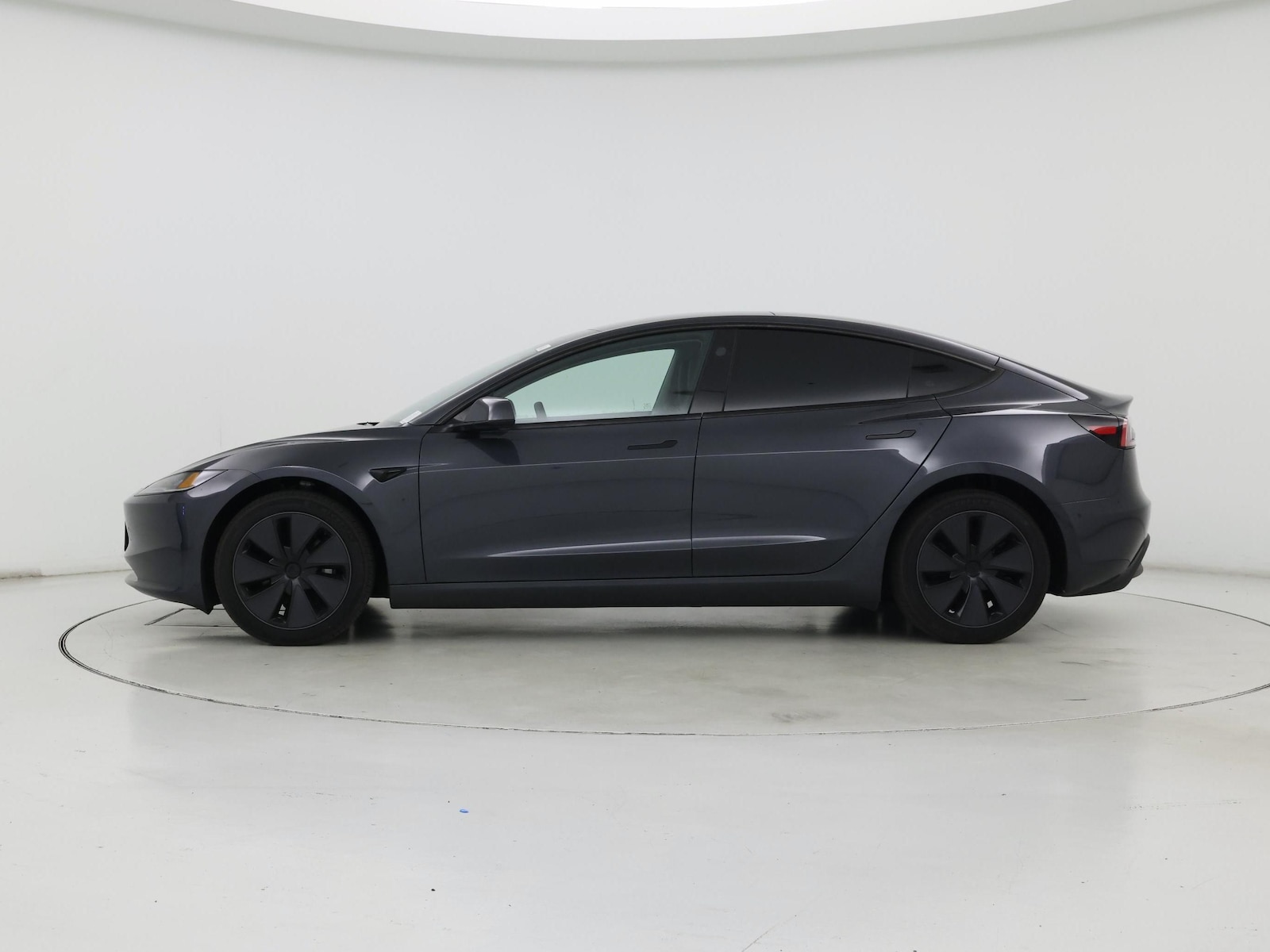 2025 Tesla Model 3 Long Range - Photo 4