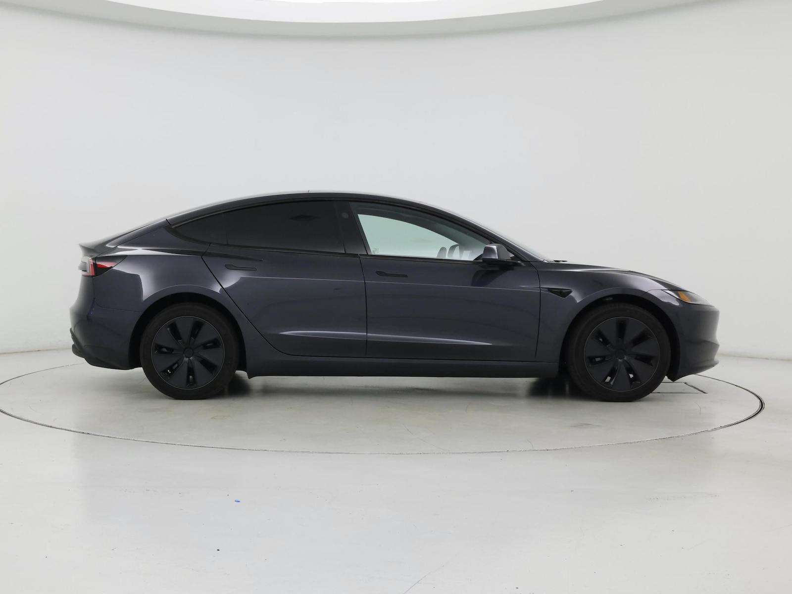 2025 Tesla Model 3 Long Range - Photo 8