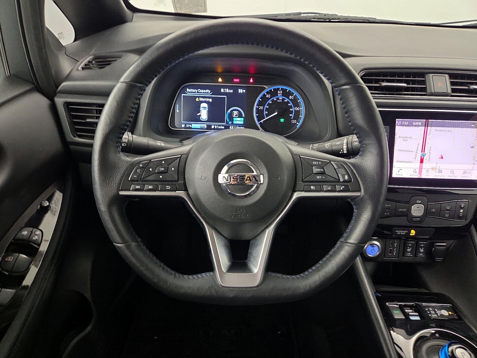 2022 Nissan LEAF SV - Photo 11