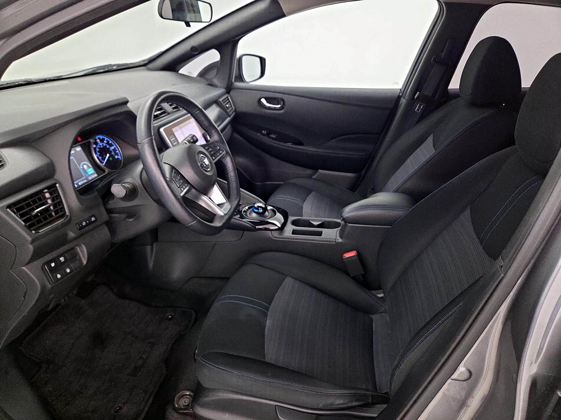 Thumbnail: 2022 Nissan Leaf - 11