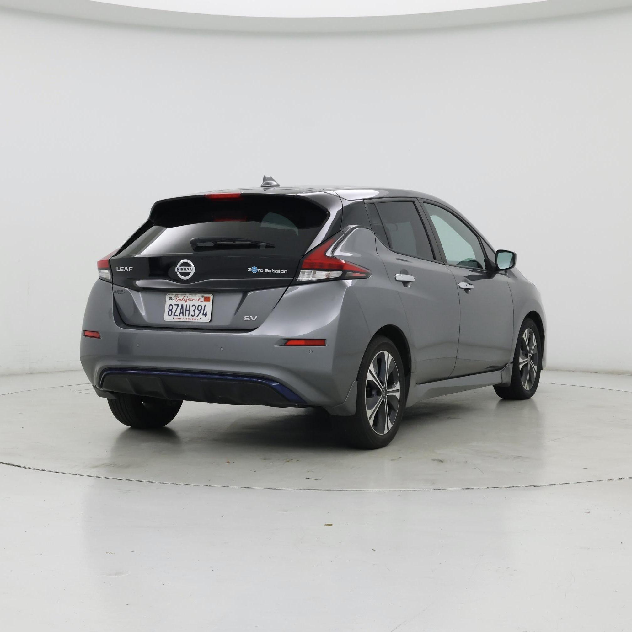 Thumbnail: 2022 Nissan Leaf - 8