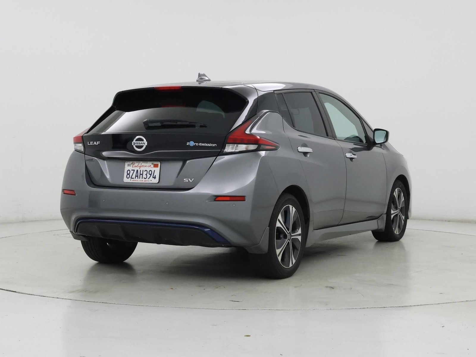 2022 Nissan LEAF SV - Photo 9