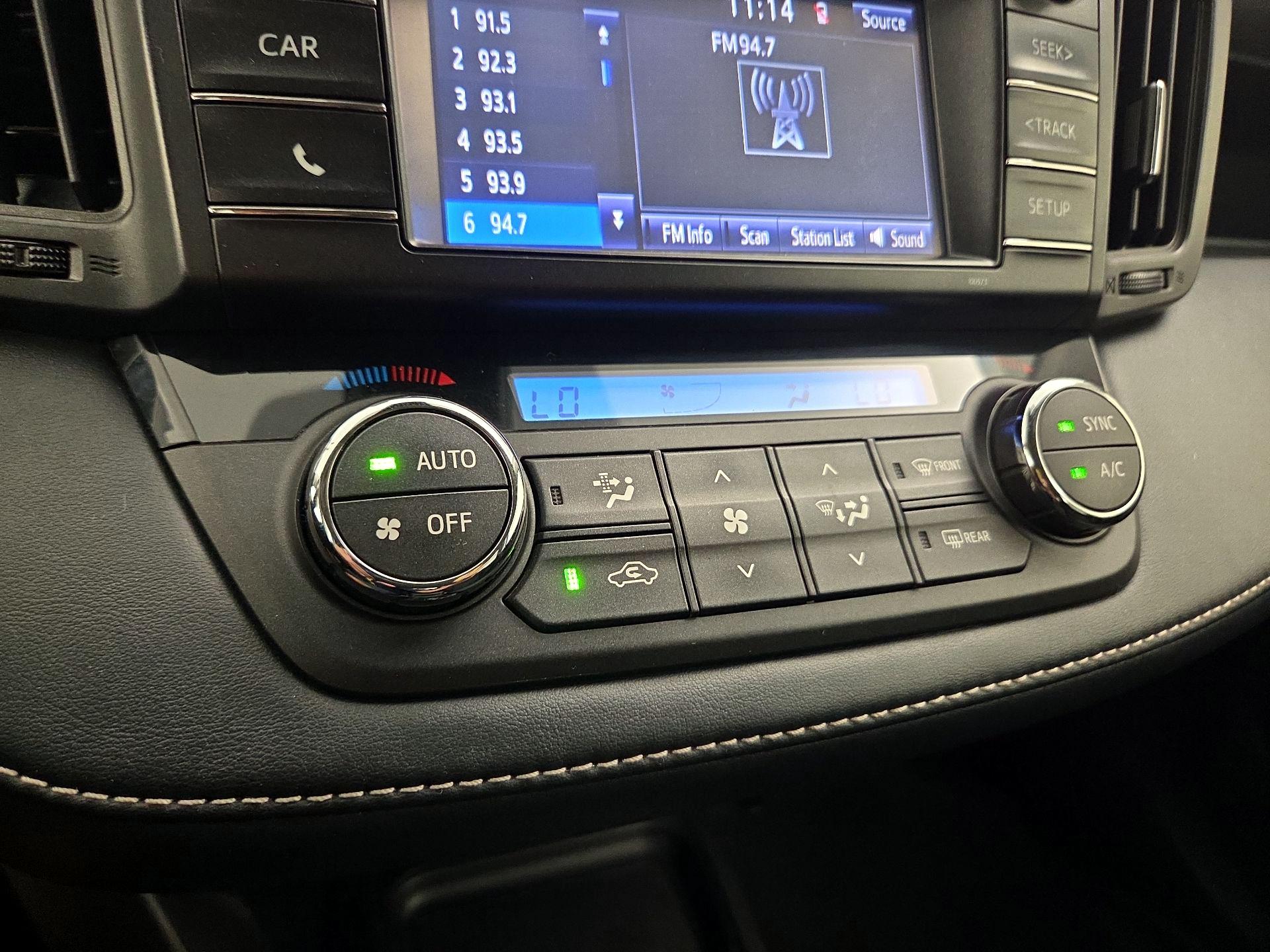 Thumbnail: 2018 Toyota RAV4 - 16