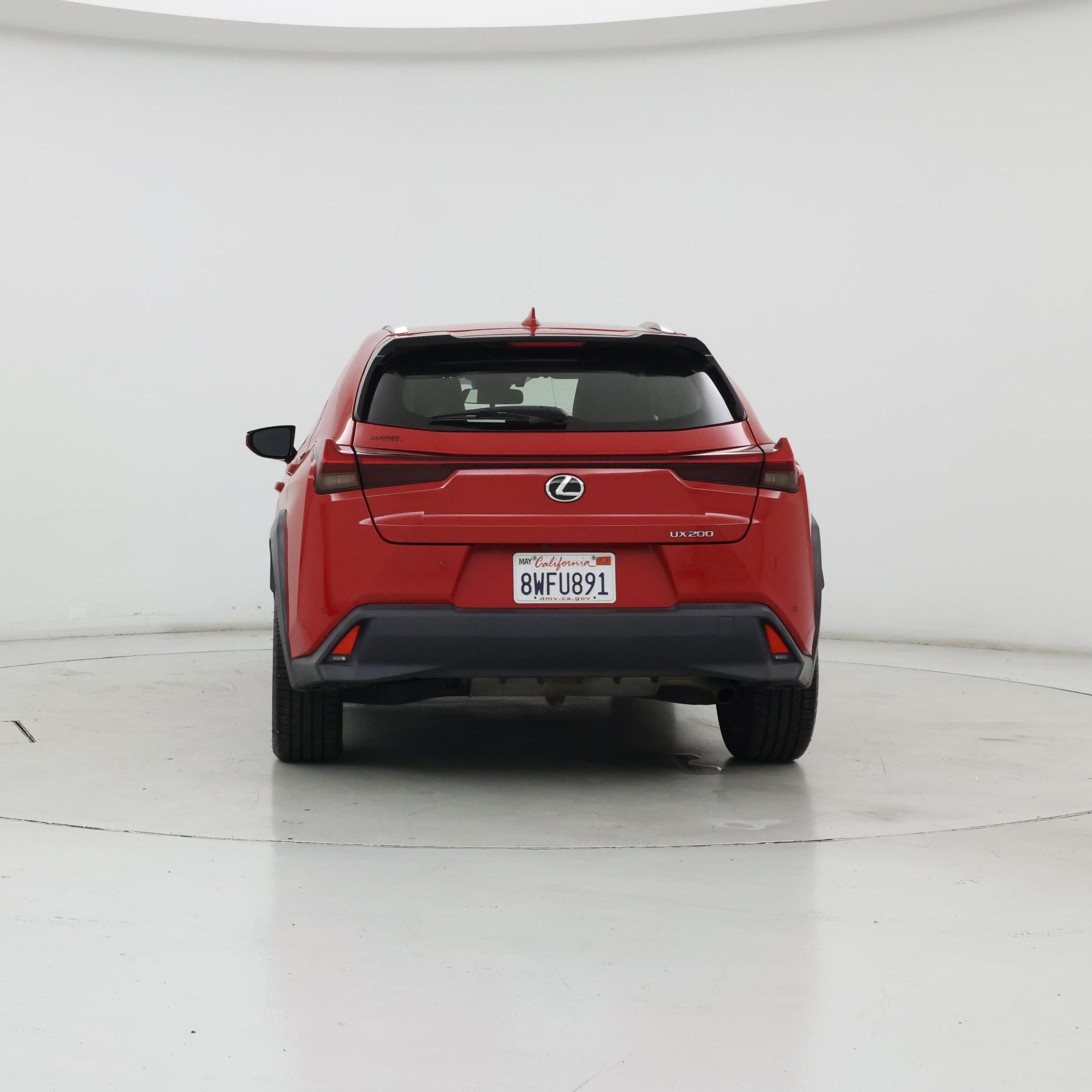 Thumbnail: 2021 Lexus UX - 6