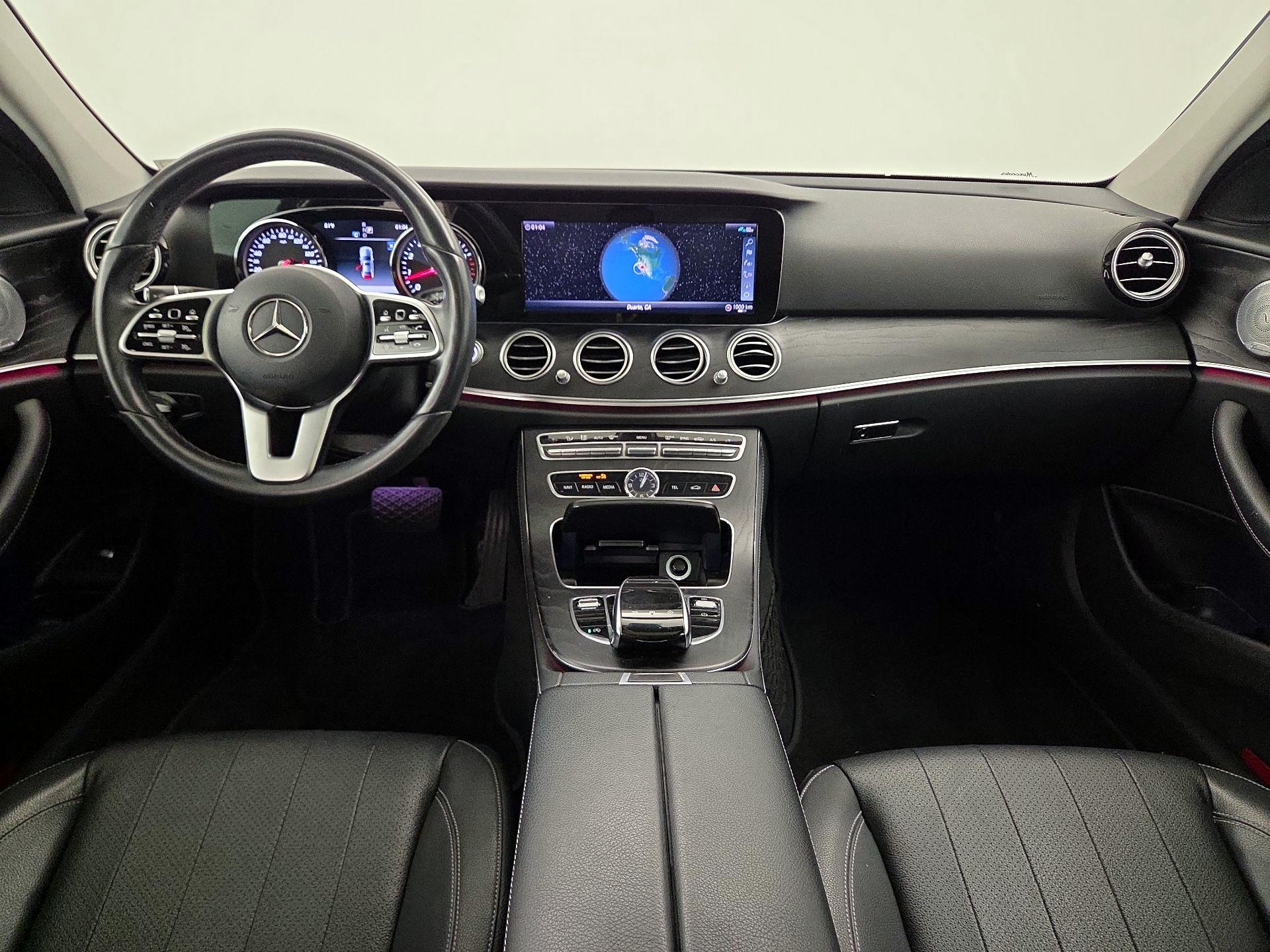 Thumbnail: 2019 Mercedes-Benz E-Class - 9