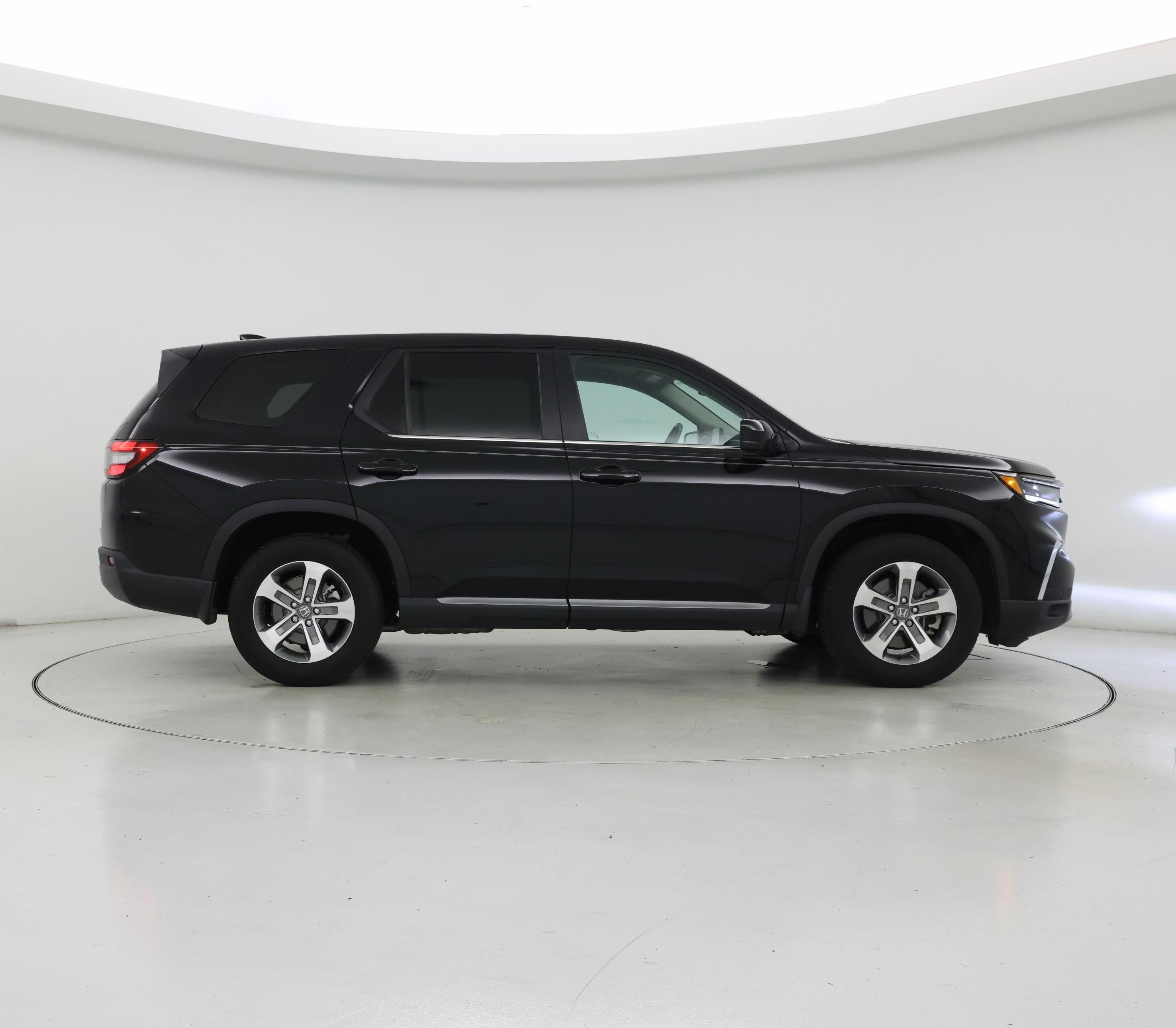 Thumbnail: 2025 Honda Pilot - 7