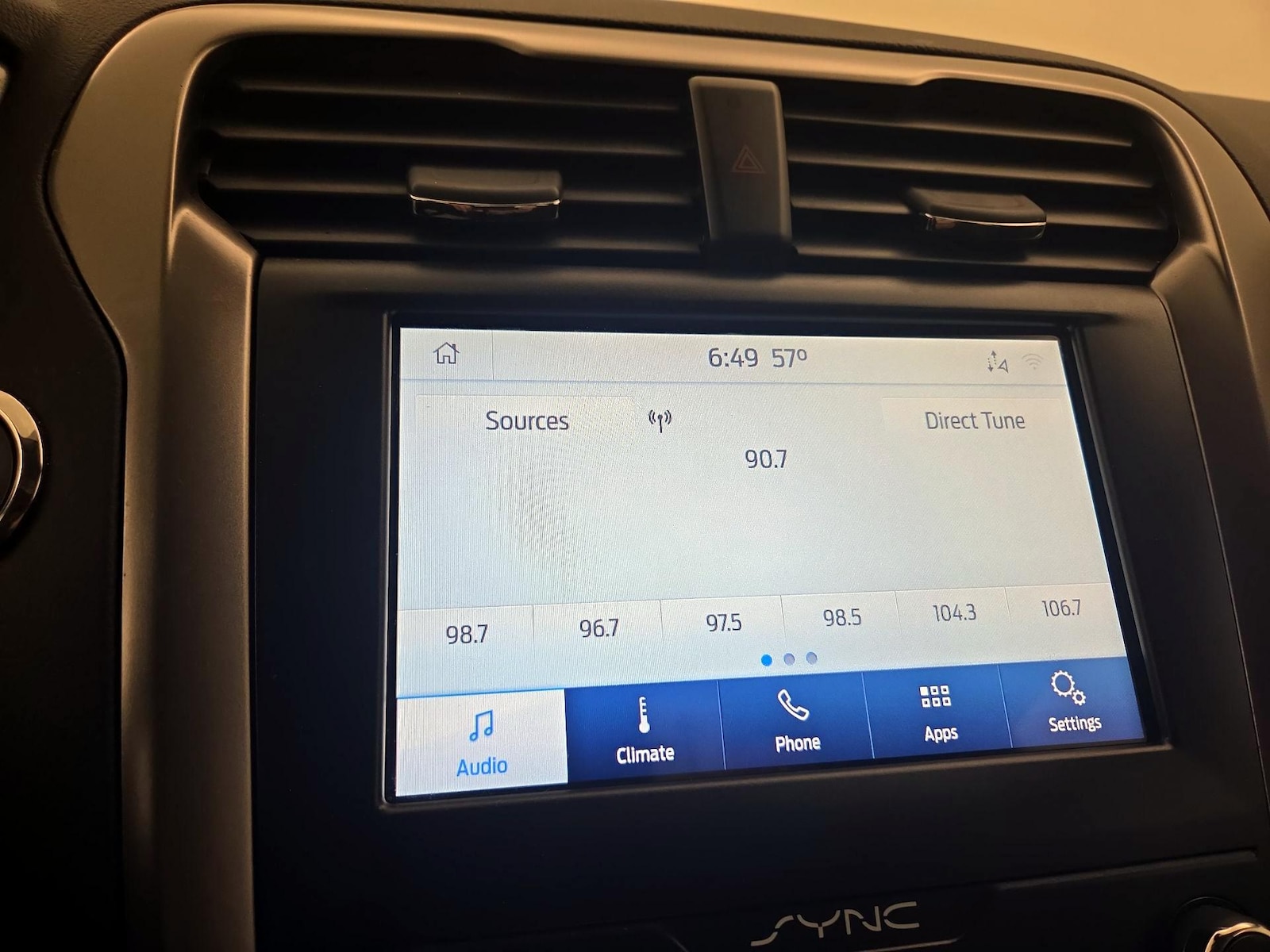 2020 Ford Fusion SE - Photo 16