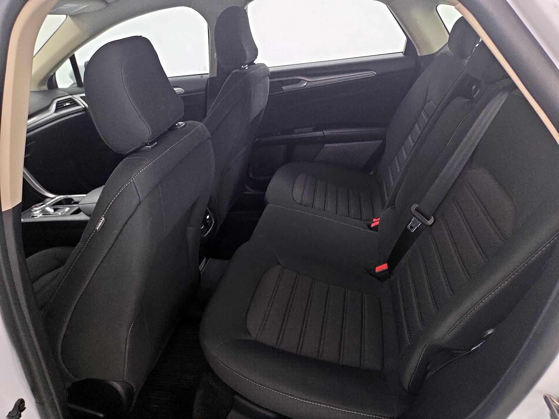 Thumbnail: 2020 Ford Fusion - 19