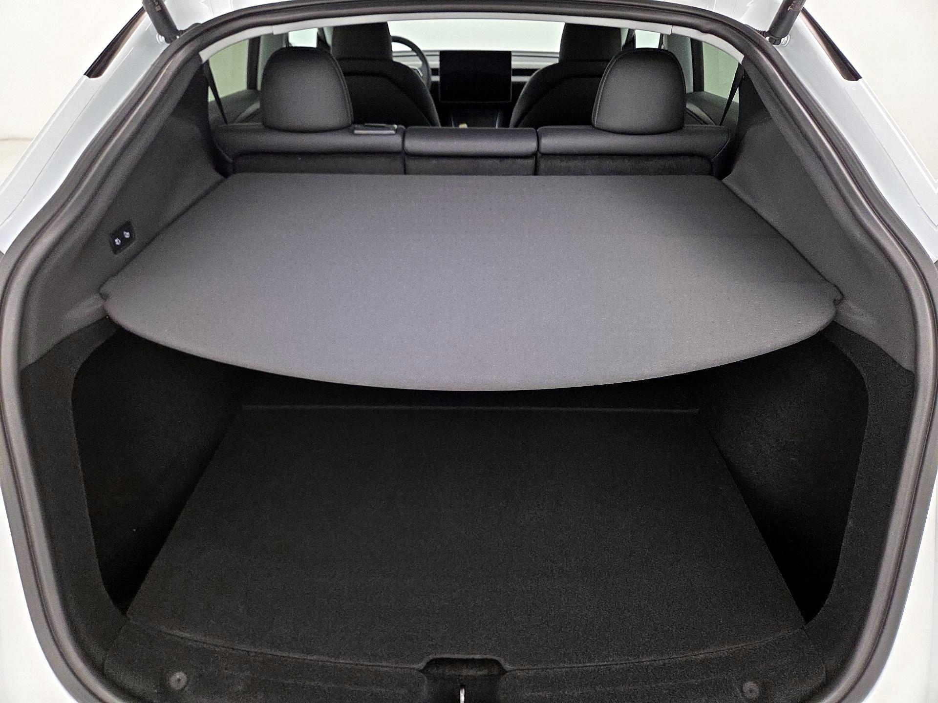 Thumbnail: 2026 Tesla Model Y - 19