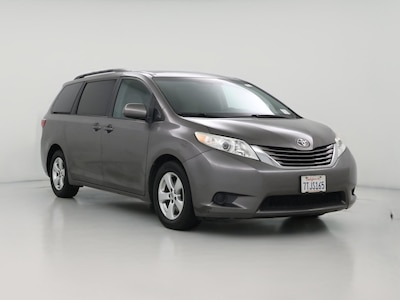 2016 Toyota Sienna LE