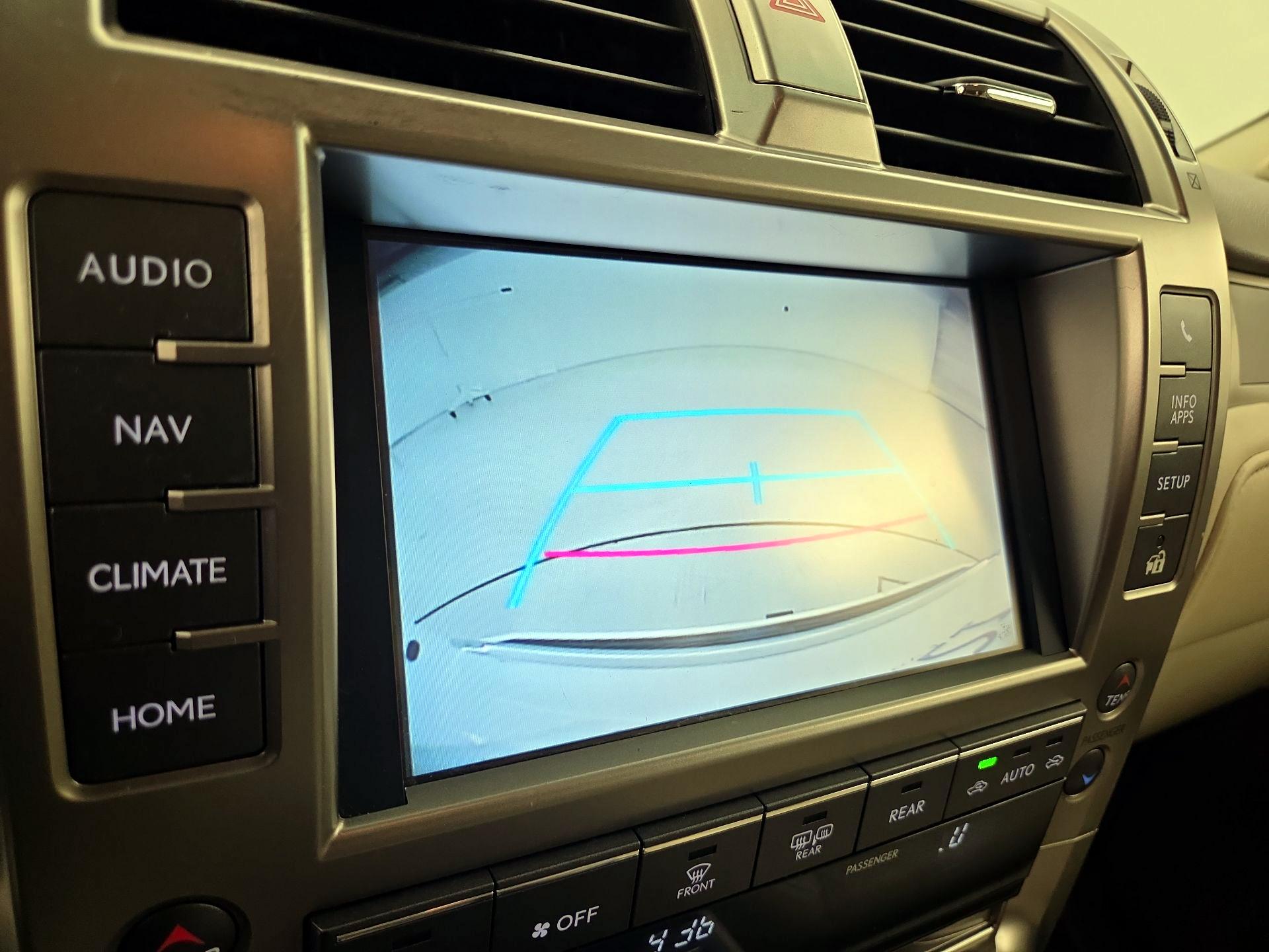 Thumbnail: 2016 Lexus GX - 15