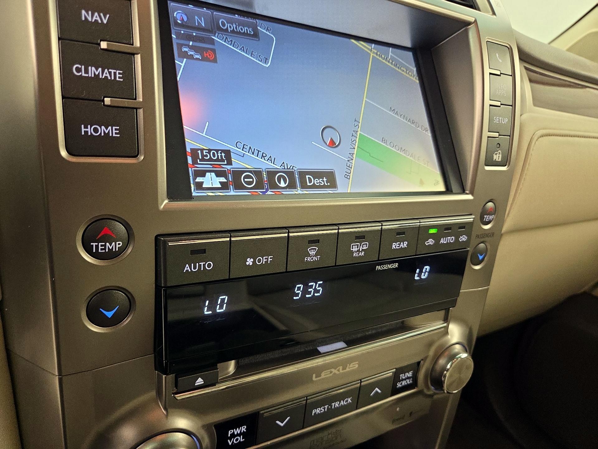 Thumbnail: 2016 Lexus GX - 17