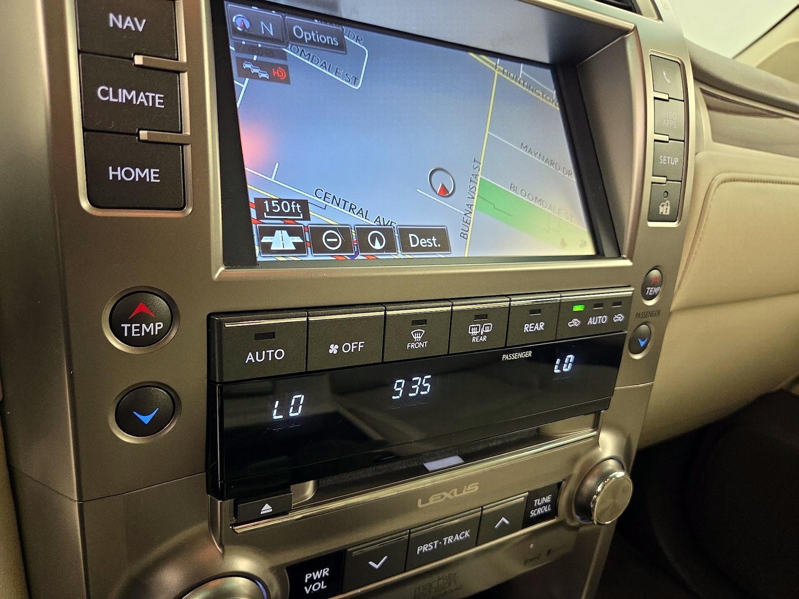 2016 Lexus GX Luxury - Photo 18