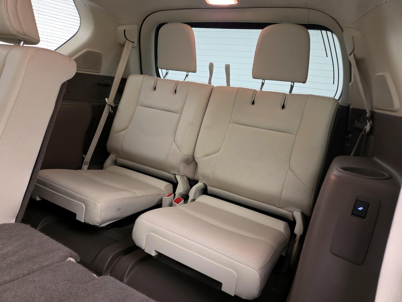2016 Lexus GX Luxury - Photo 23