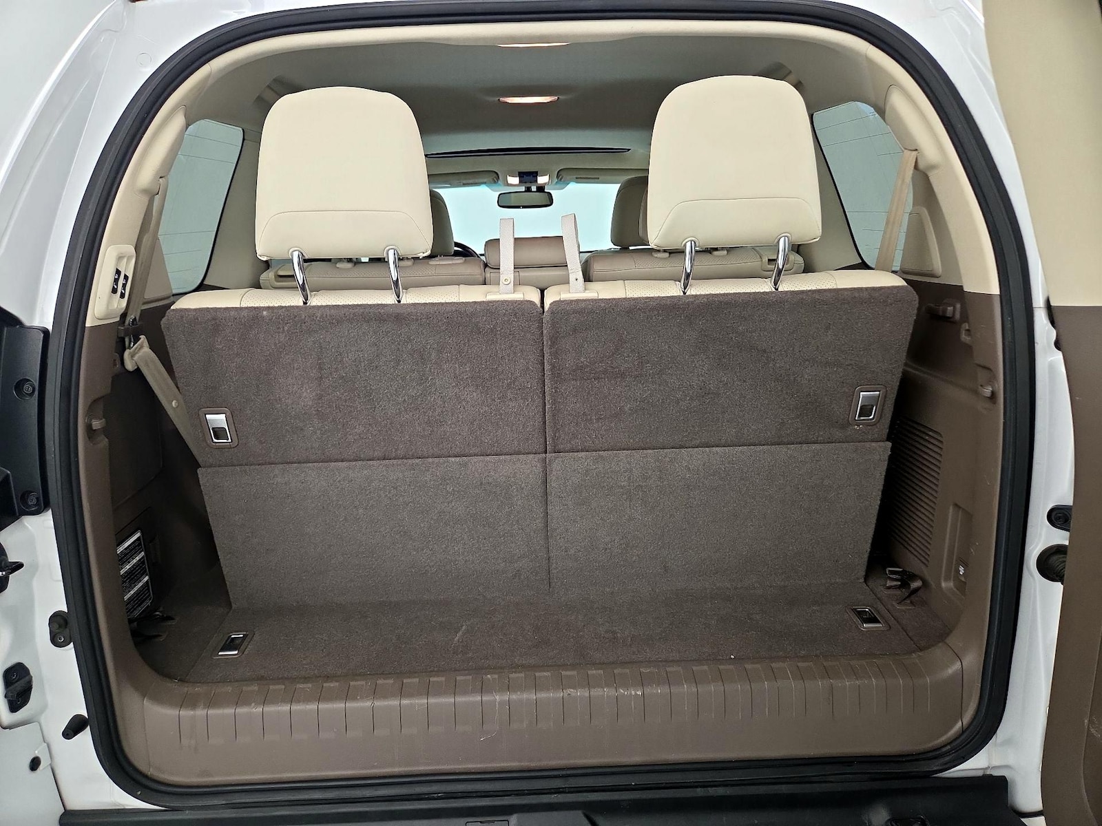 2016 Lexus GX Luxury - Photo 24