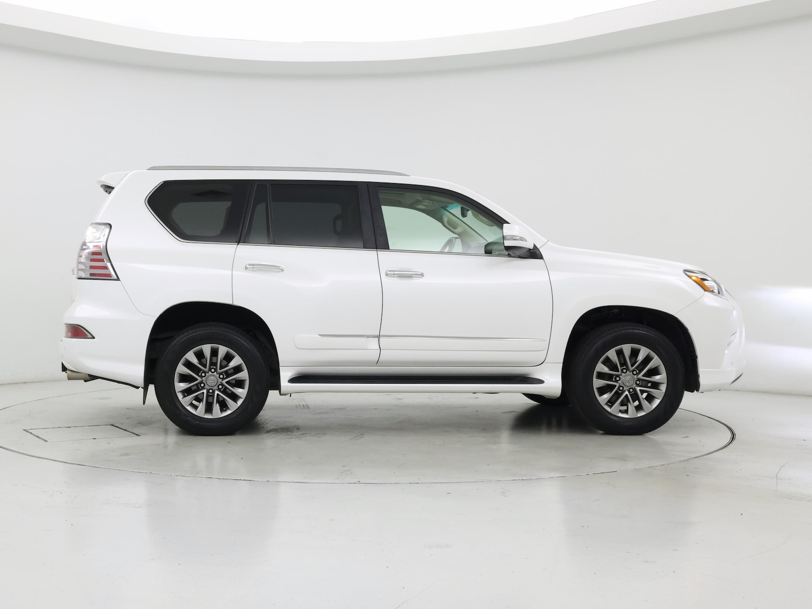 2016 Lexus GX Luxury - Photo 8