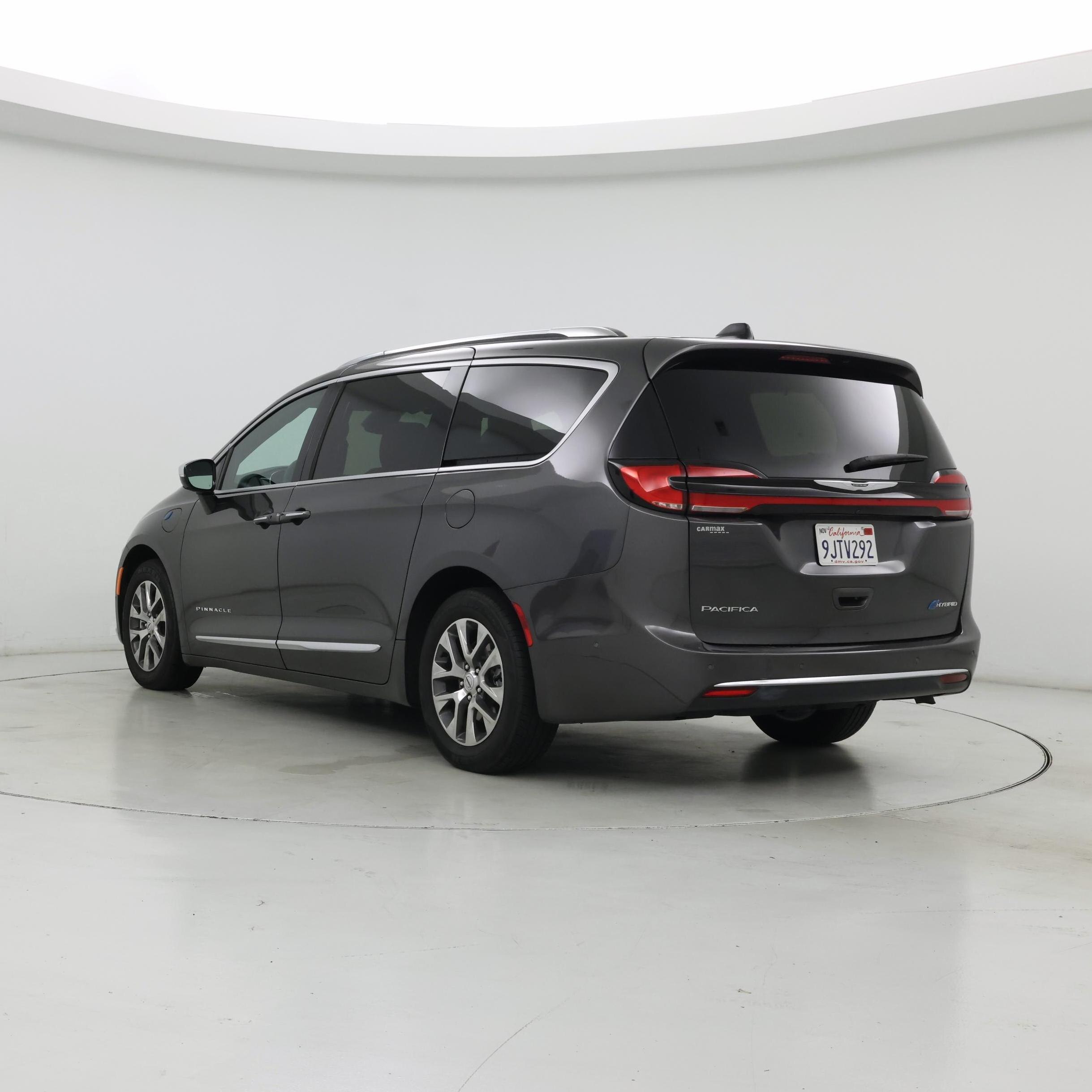 Thumbnail: 2023 Chrysler Pacifica - 2