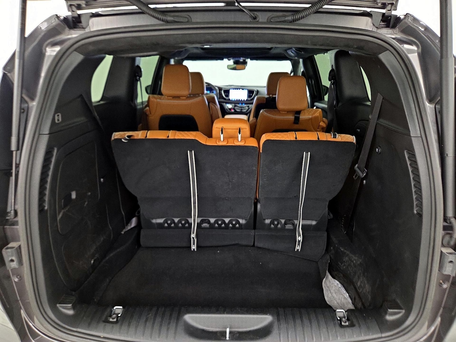 2023 Chrysler Pacifica Hybrid Pinnacle - Photo 24