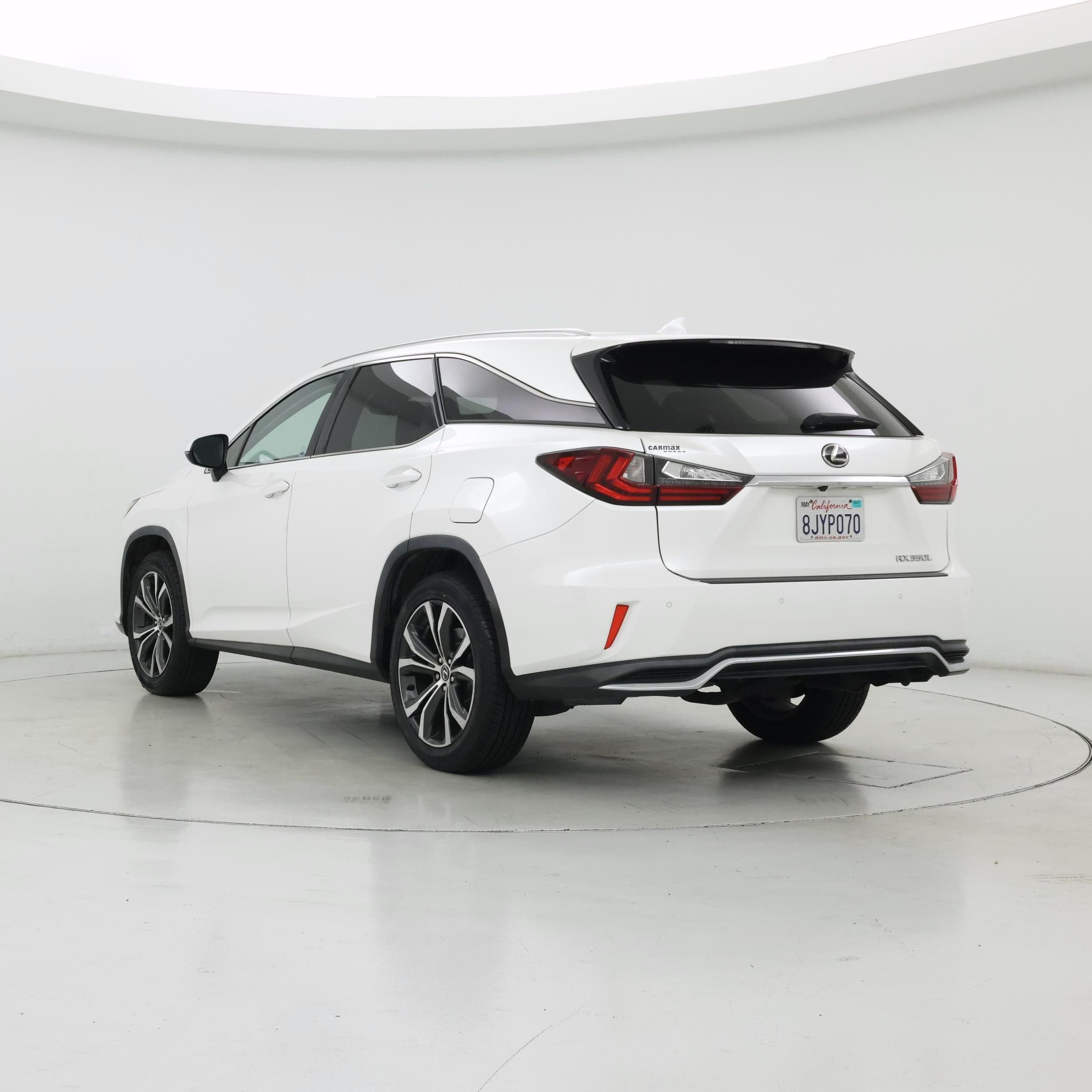 Thumbnail: 2019 Lexus RX - 2