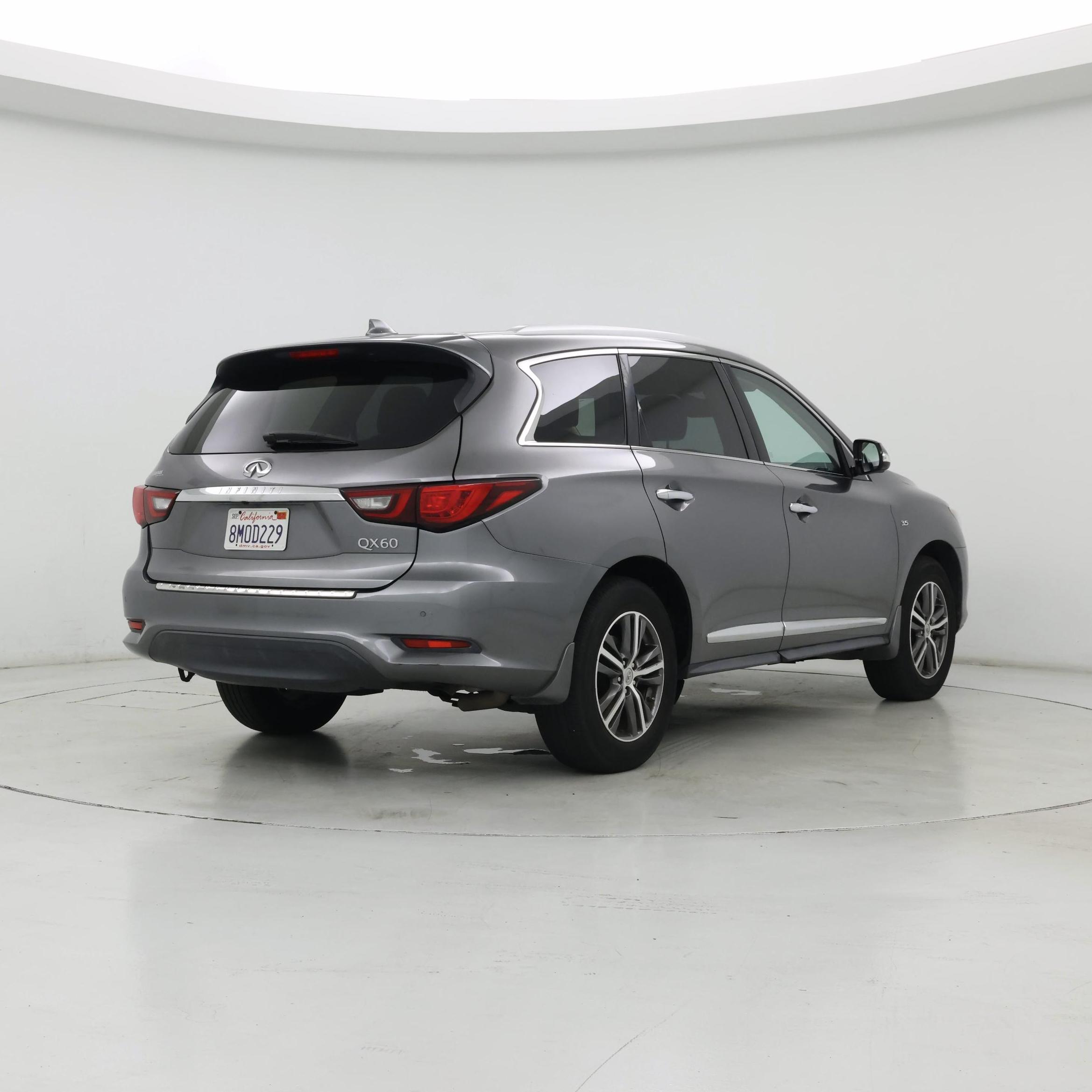 Thumbnail: 2019 INFINITI QX60 - 8